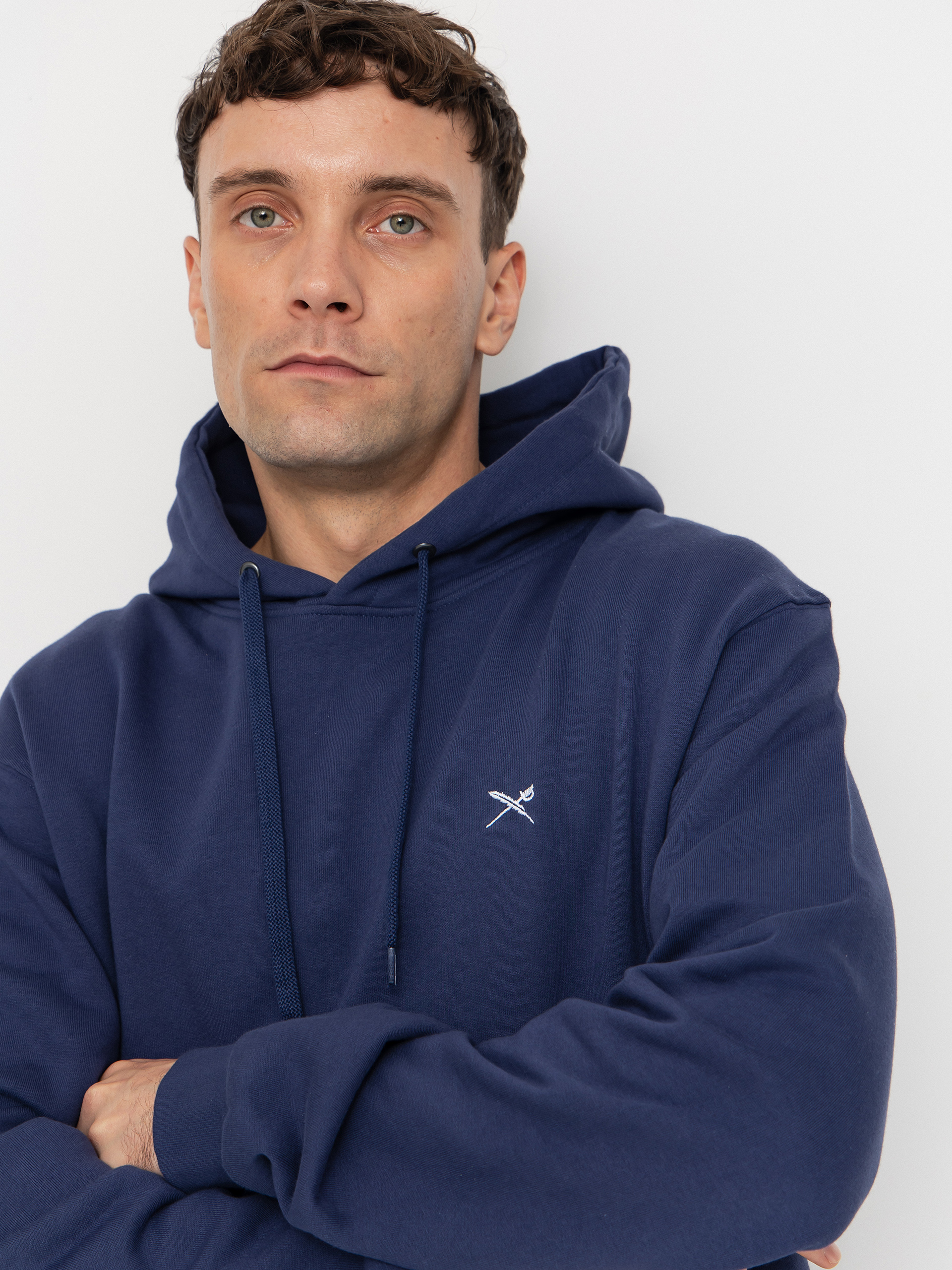 Kapucnis pulóver Iriedaily Mini Flag 2 HD (crown blue)