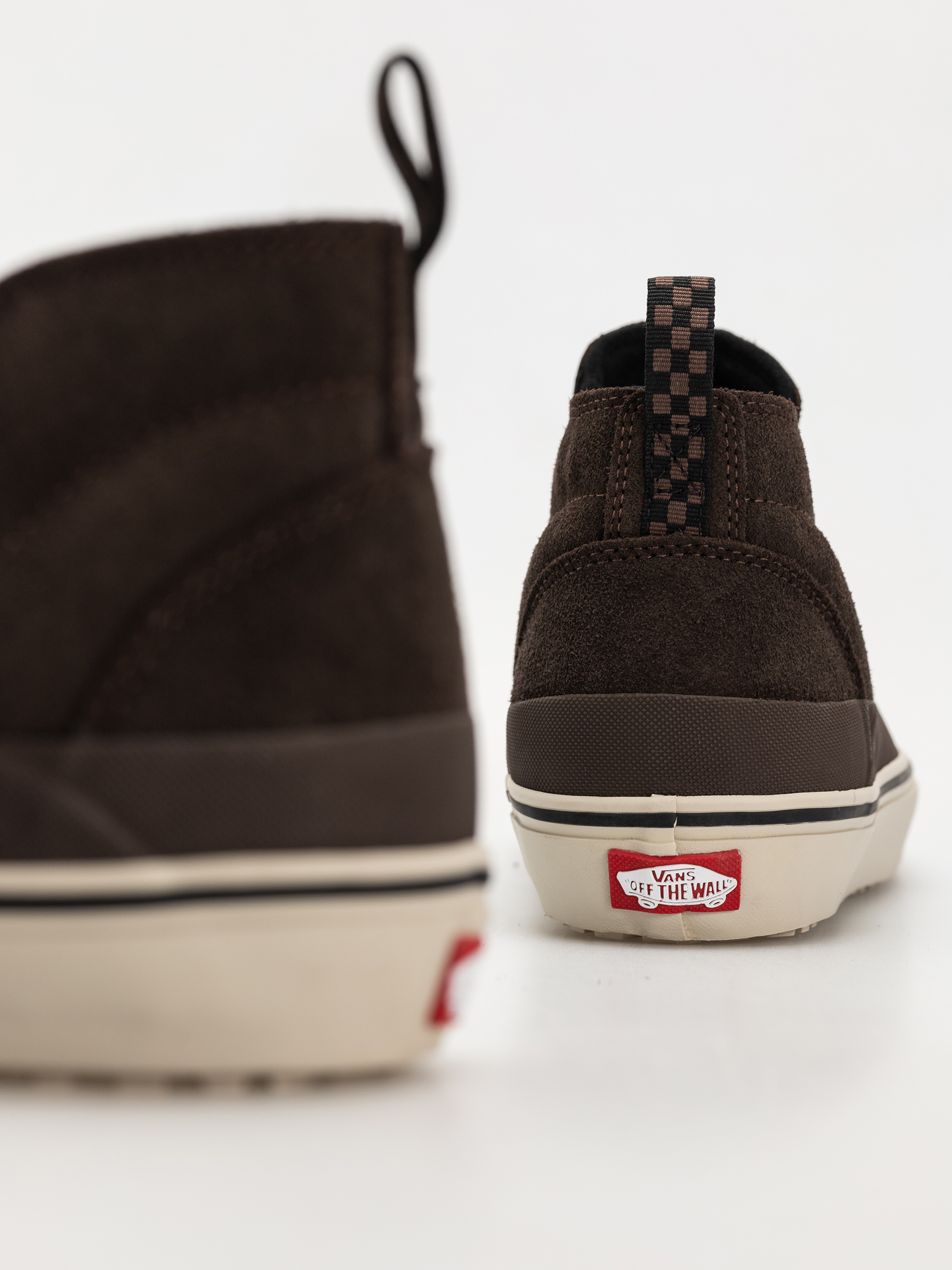 Vans Mte Mid Slip Insulated Cipők (brown)