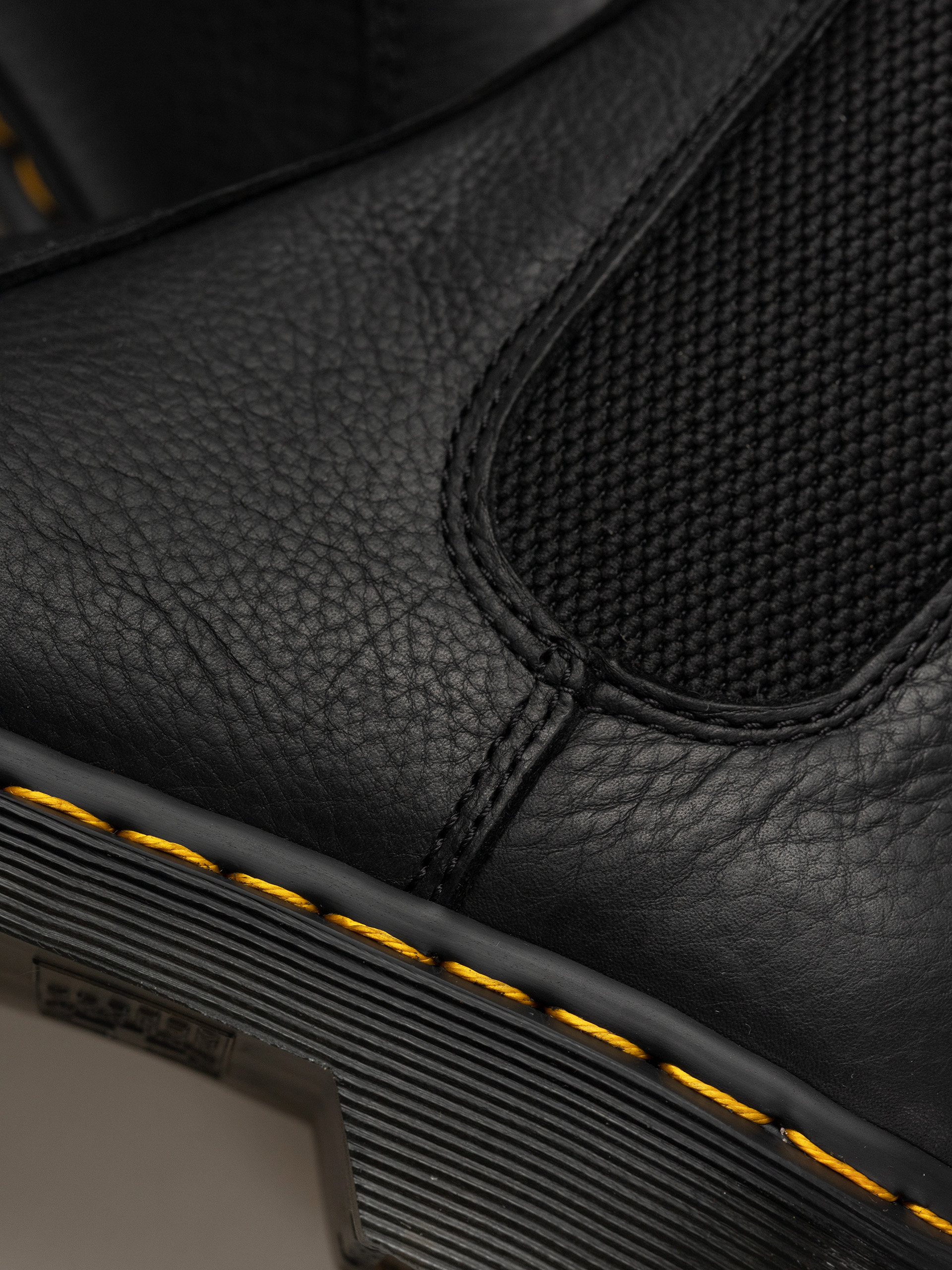 Dr. Martens 2976 Chelsea Cipők (black ambassador)