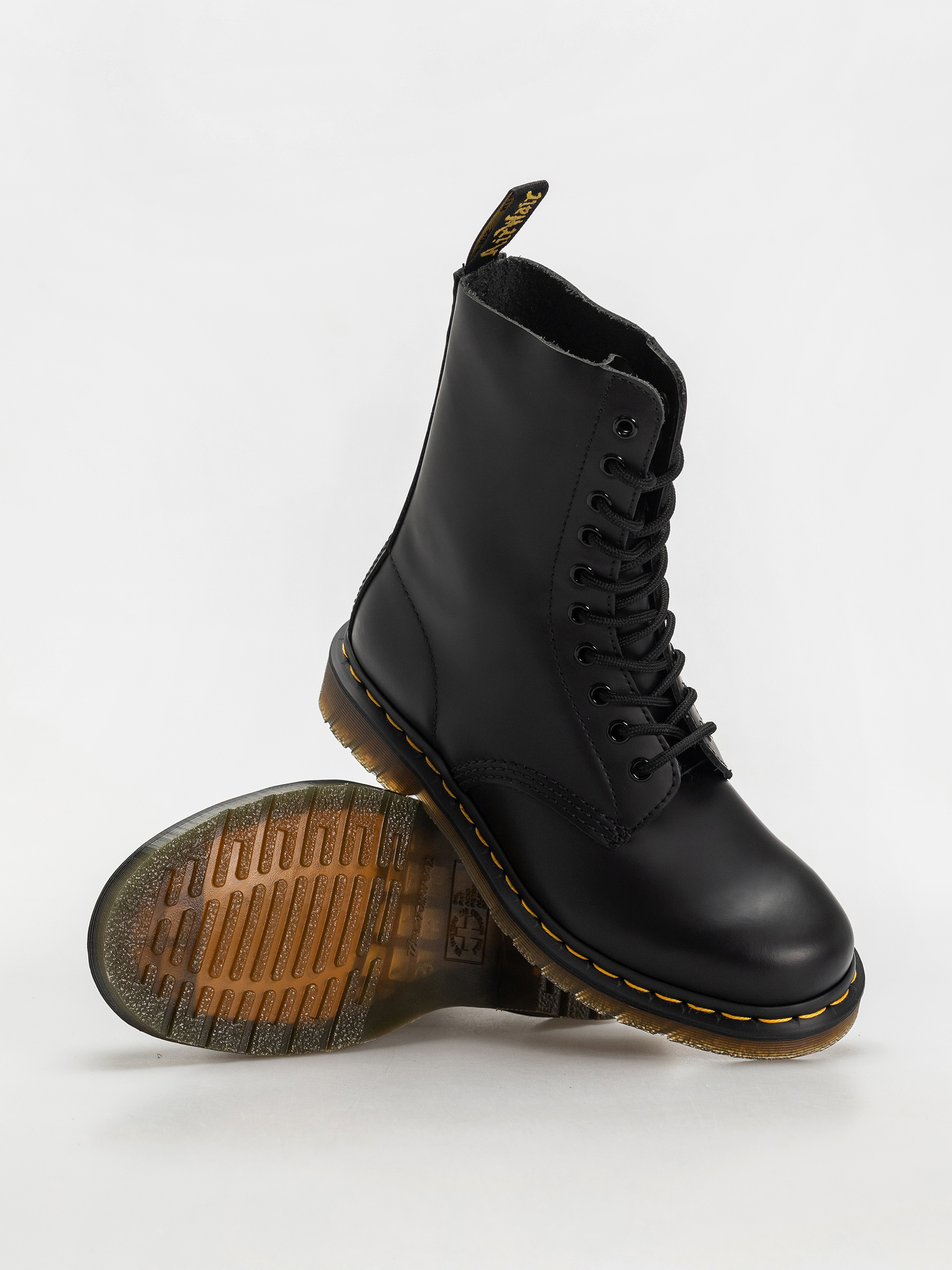 Dr. Martens 1490 Cipők (black smooth)