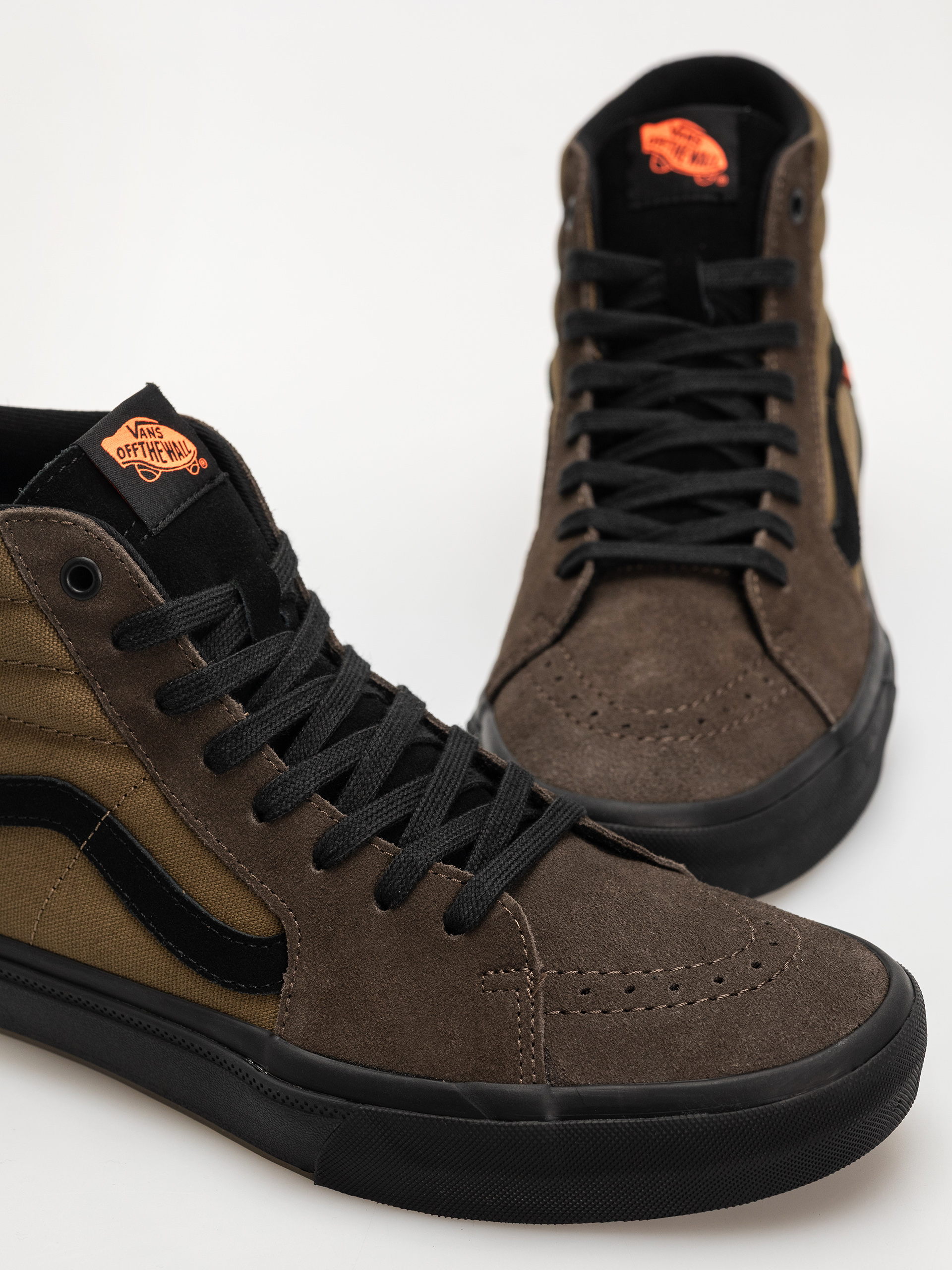 Vans X Odyssey Bmx Sk8 Hi Cipők (coal brown)