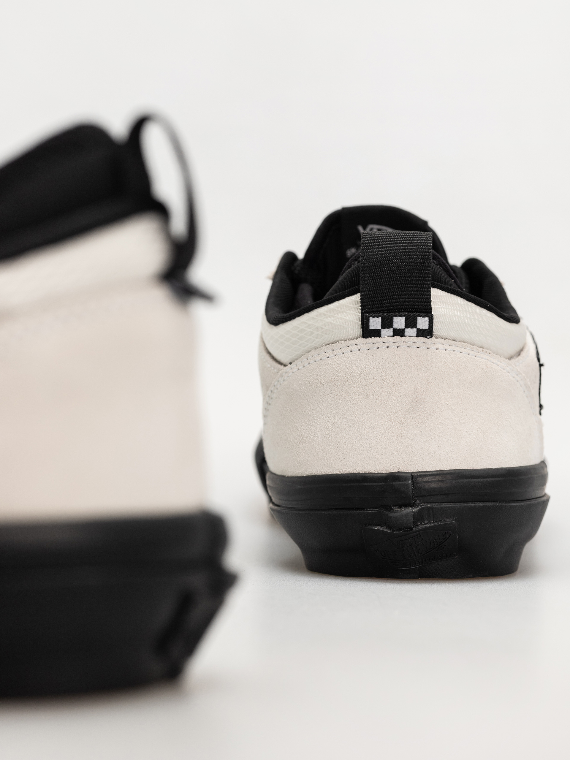 Vans Skate Safe Low Cipők (atiba bone white/black)