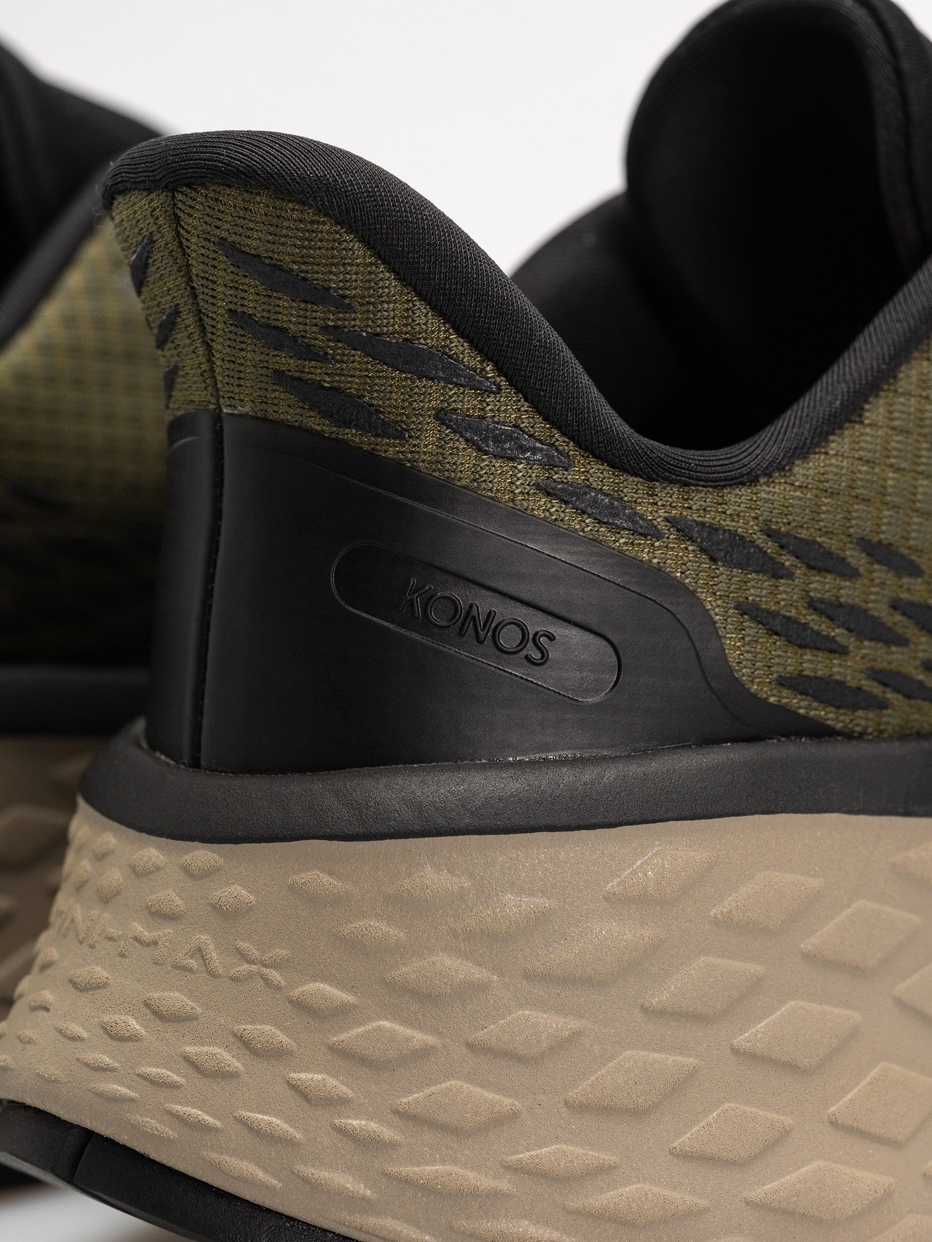 Columbia Konos Trillium ATR Cipők (nori/tangy orange)