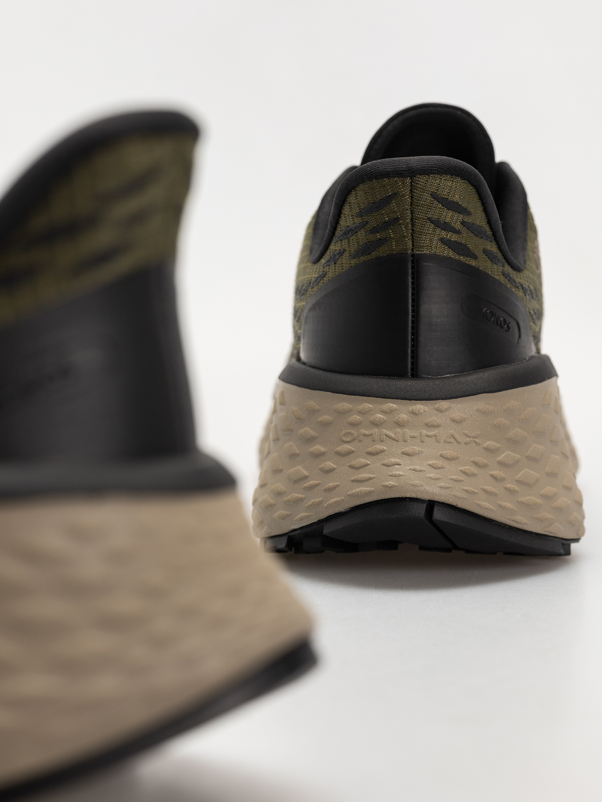 Columbia Konos Trillium ATR Cipők (nori/tangy orange)