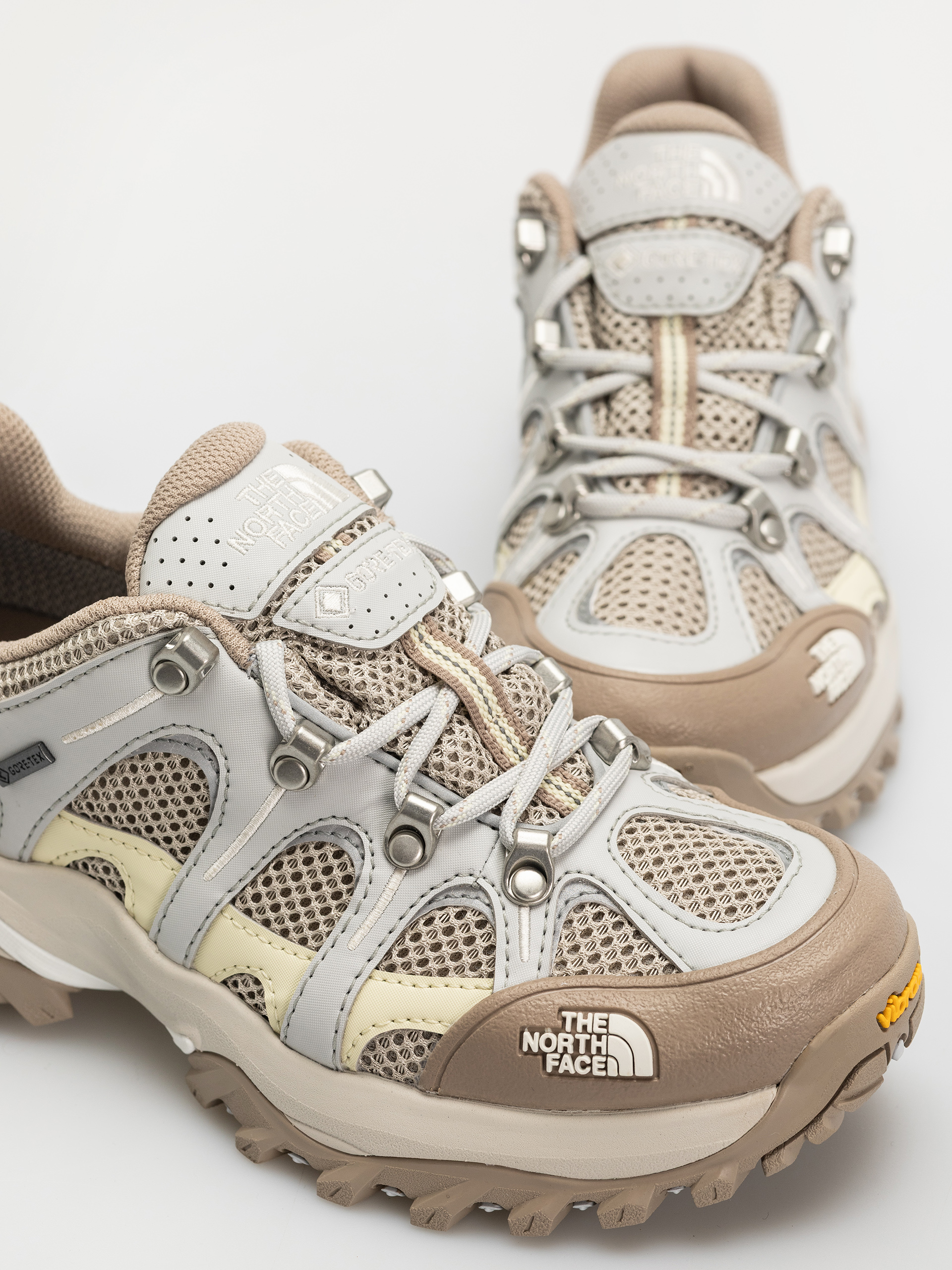 The North Face Hedgehog 06 Rvst Gore Tex Cipők (high rise grey/white as)