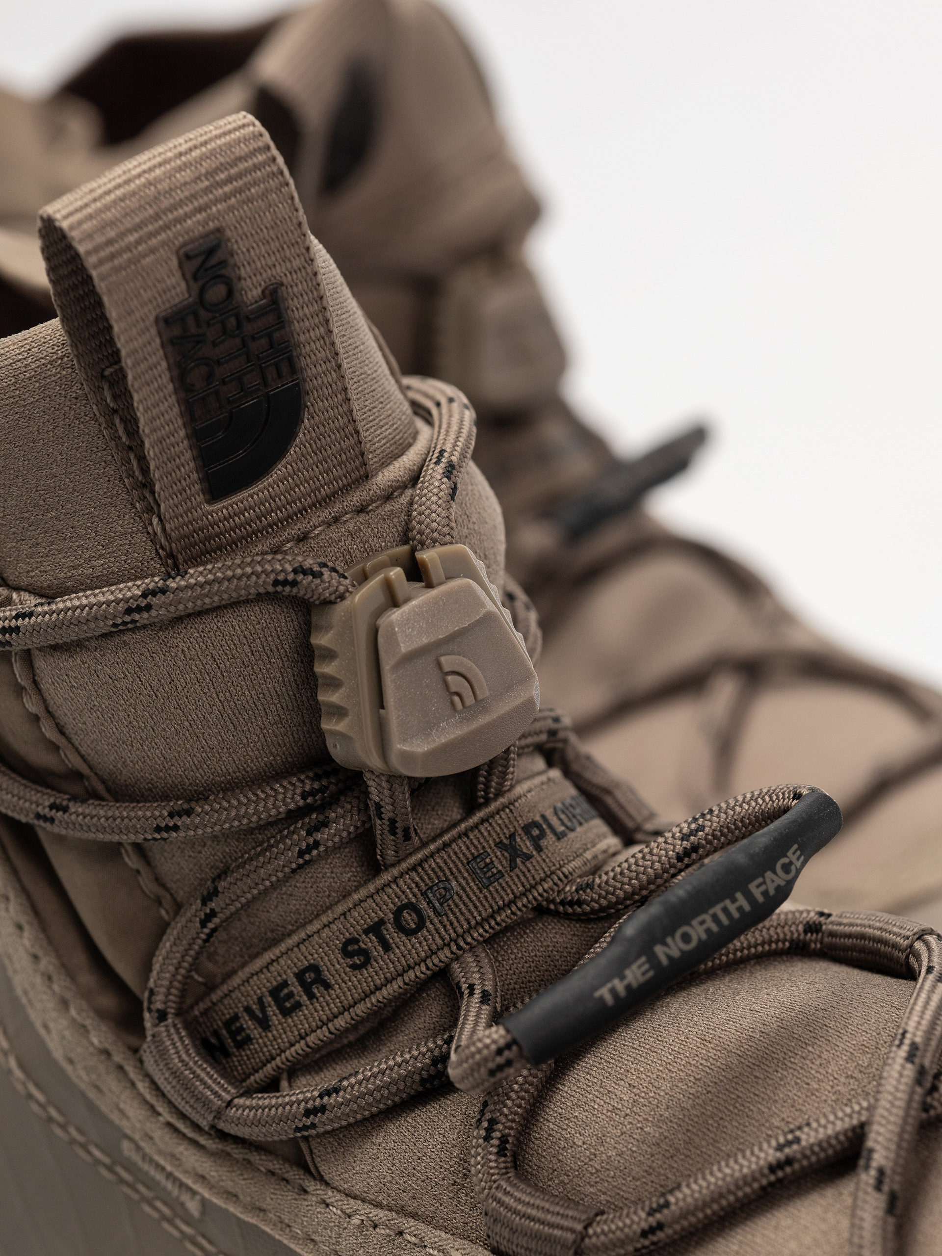 The North Face Base Camp 100 Wp Cipők (mocha brown/mocha brown)