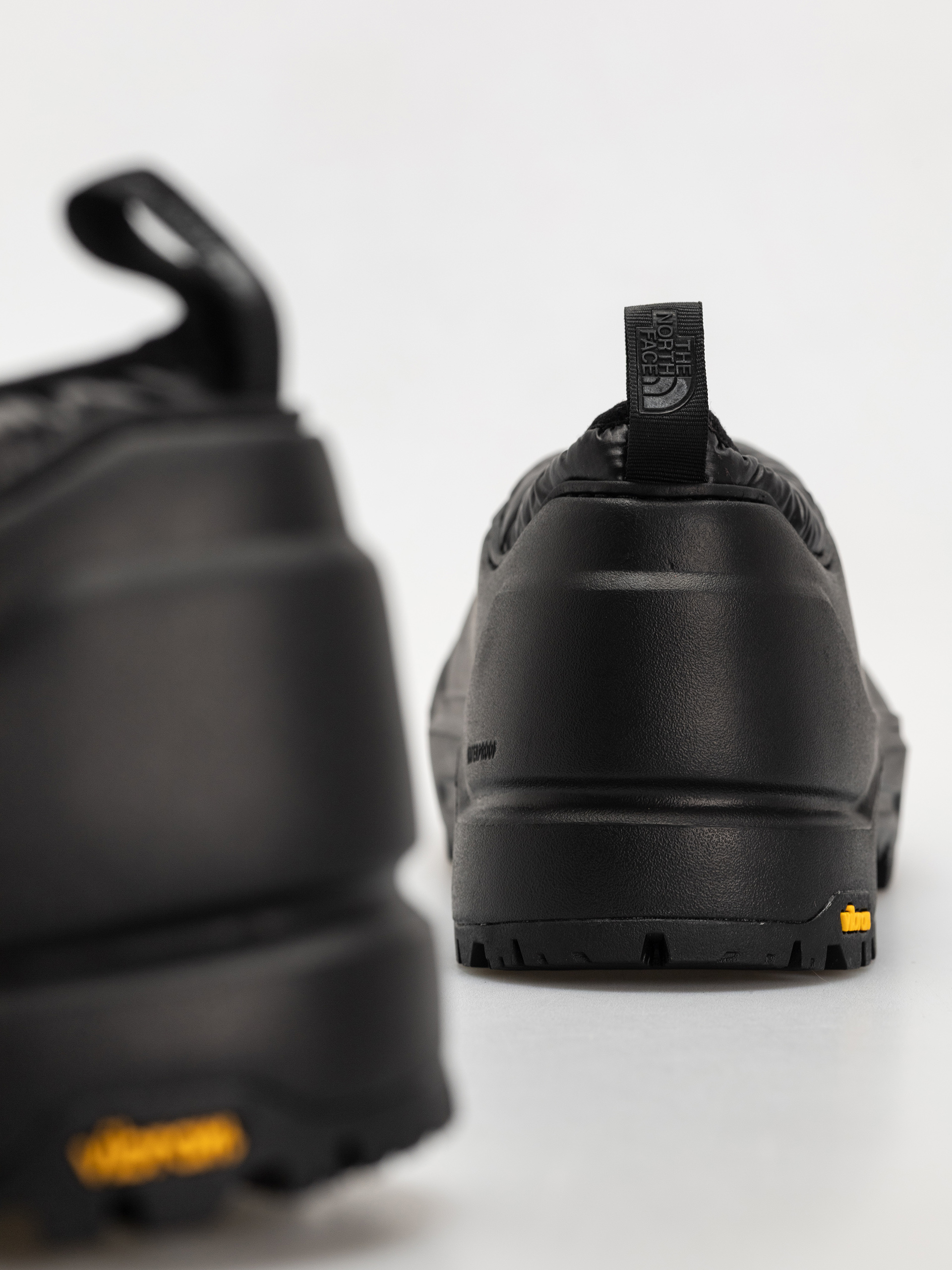 The North Face Base Camp Wp Mule Cipők (tnf black/tnf black)