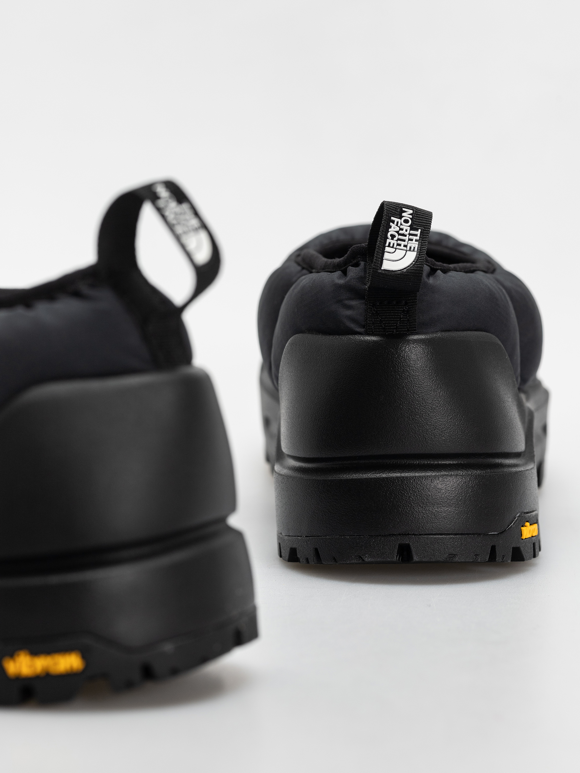 The North Face Base Camp Thermoball Mule Cipők (tnf black/tnf black)