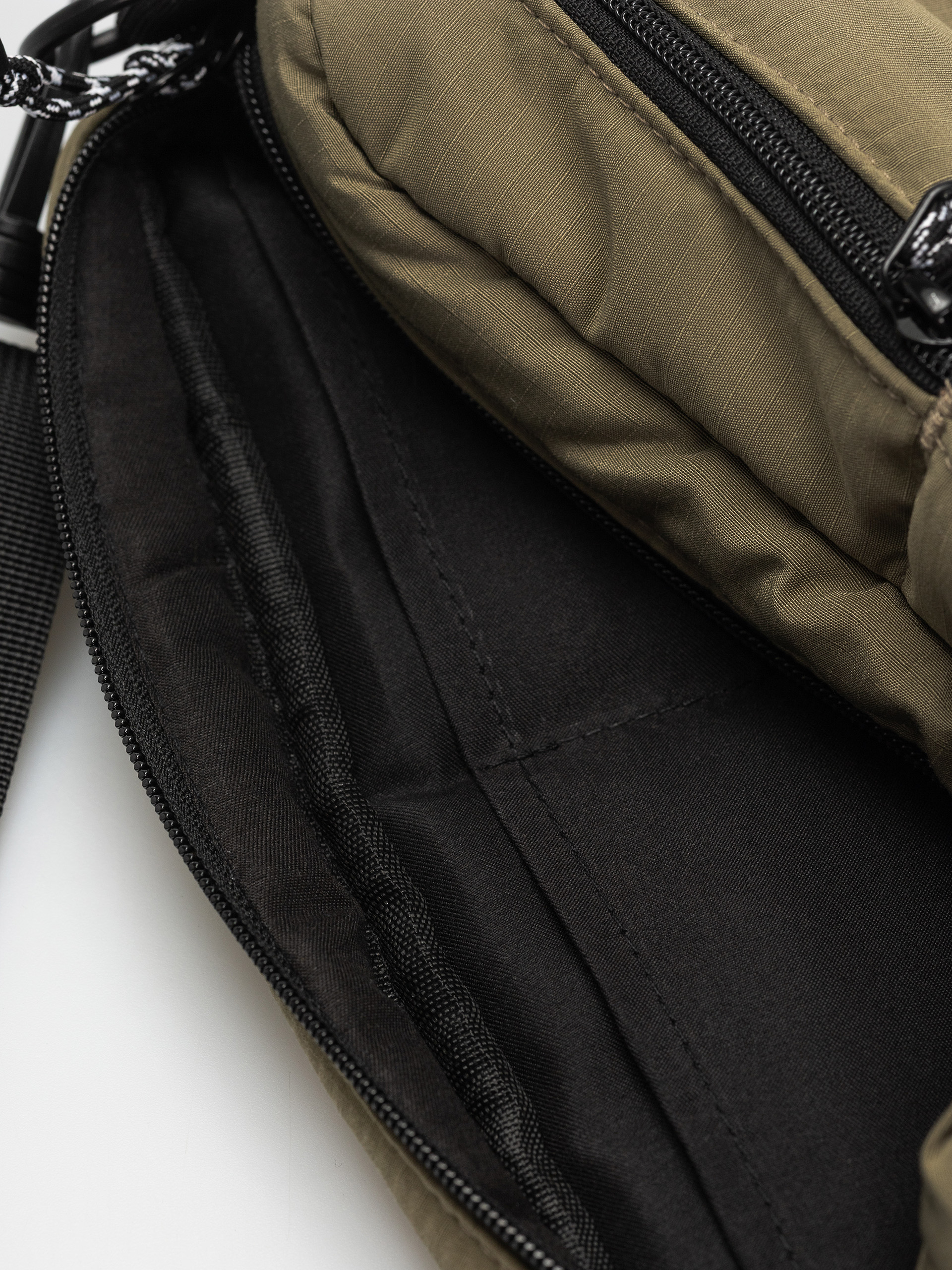 Kézitáska Iriedaily Ribtouch (olive)