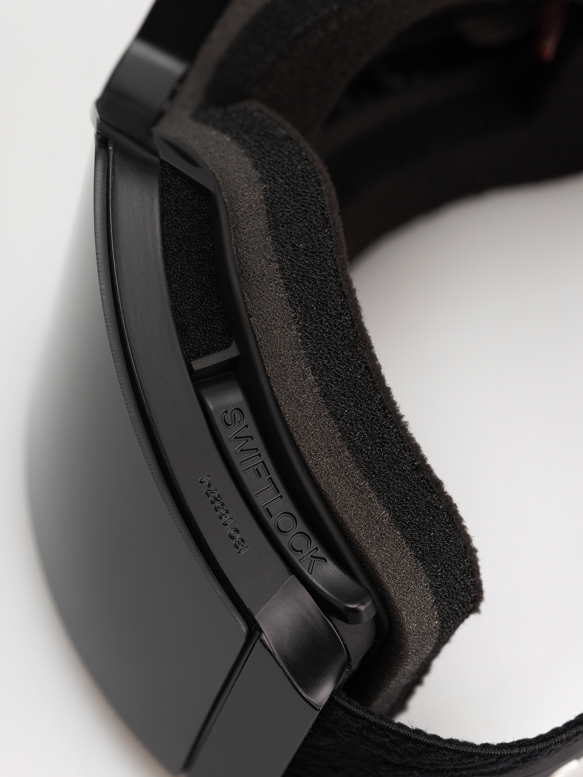 Dragon RVX MAG OTG Snowboard szemüveg (vantas/lumalens midnight+lumalens violet)