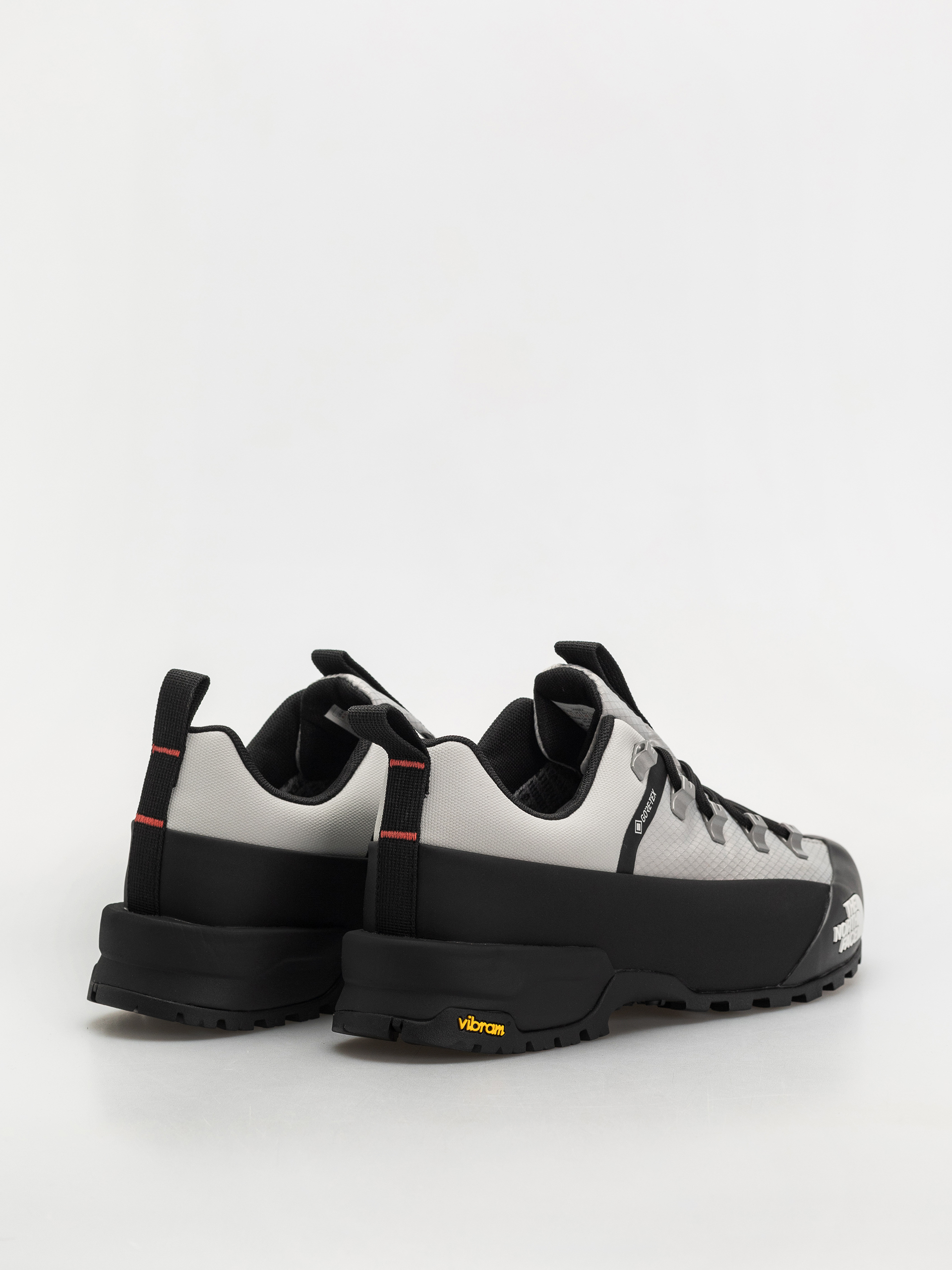 Cipők The North Face Glenclyffe Low Gore Tex (high rise grey/tnf red)