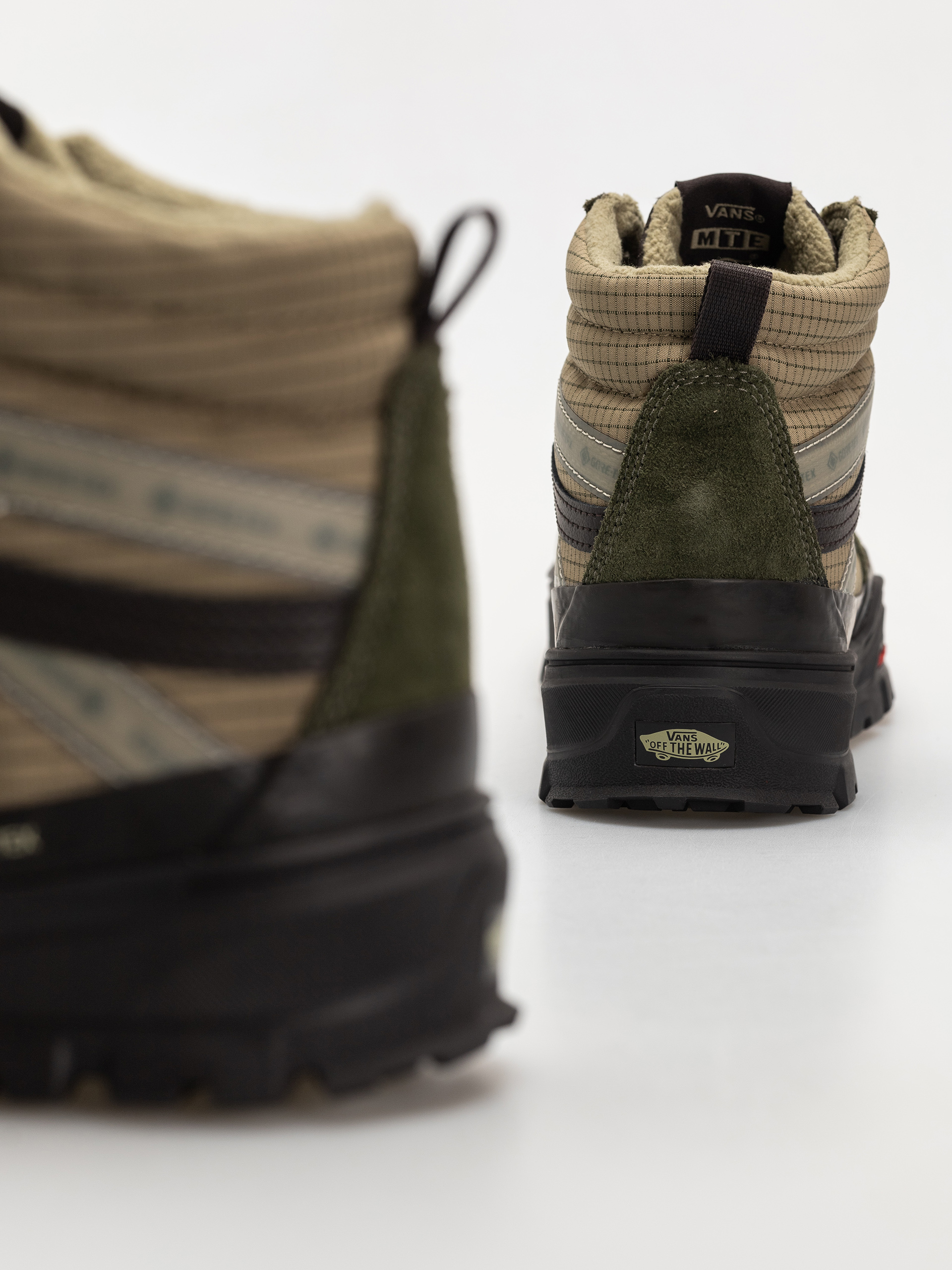 Vans Mte Sk8 Hi Gore Tex Insulated Cipők (dark green/dark brown)