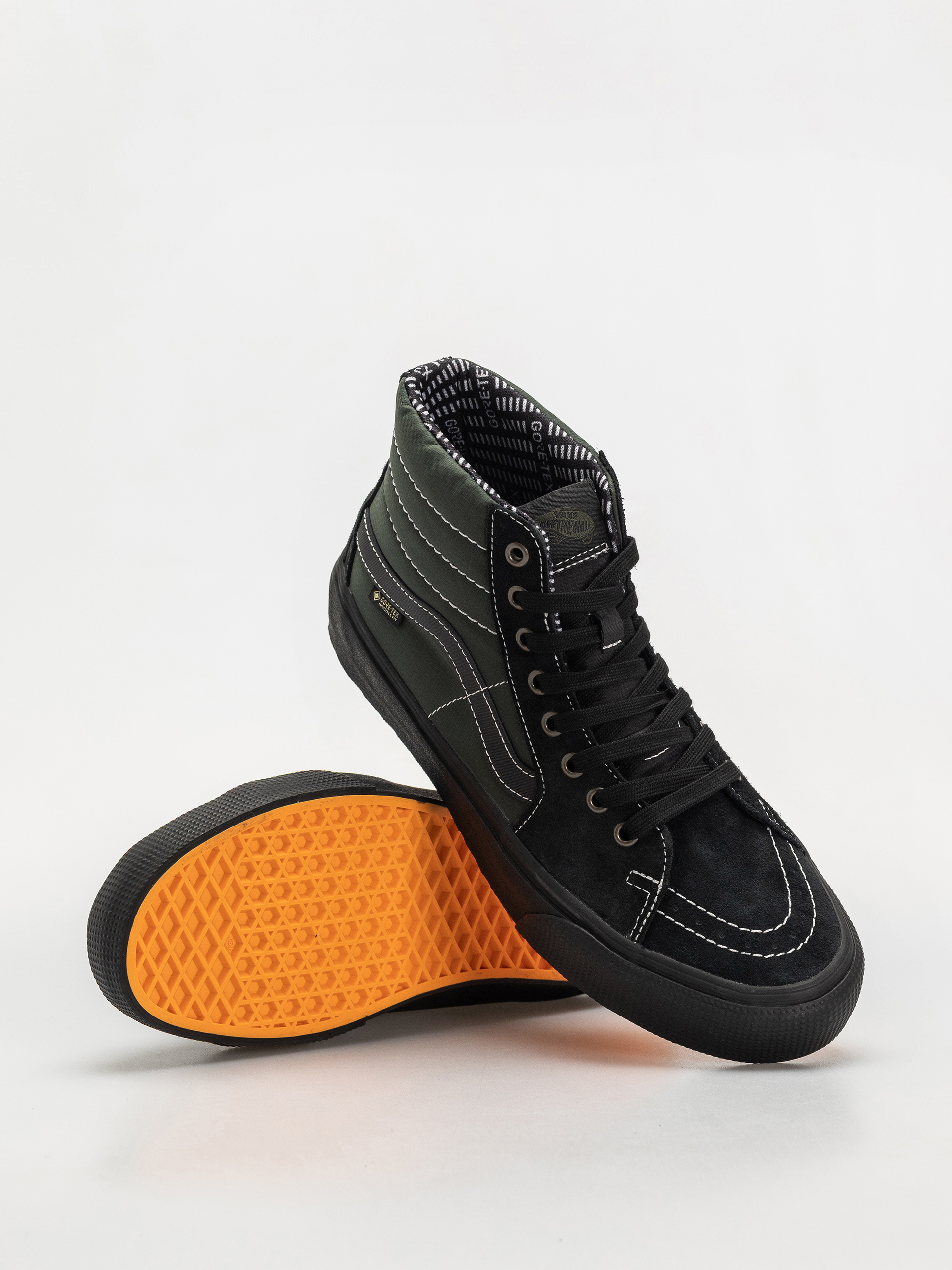 Vans Sk8 Hi Gore Tex Cipők (outdoor black/green)