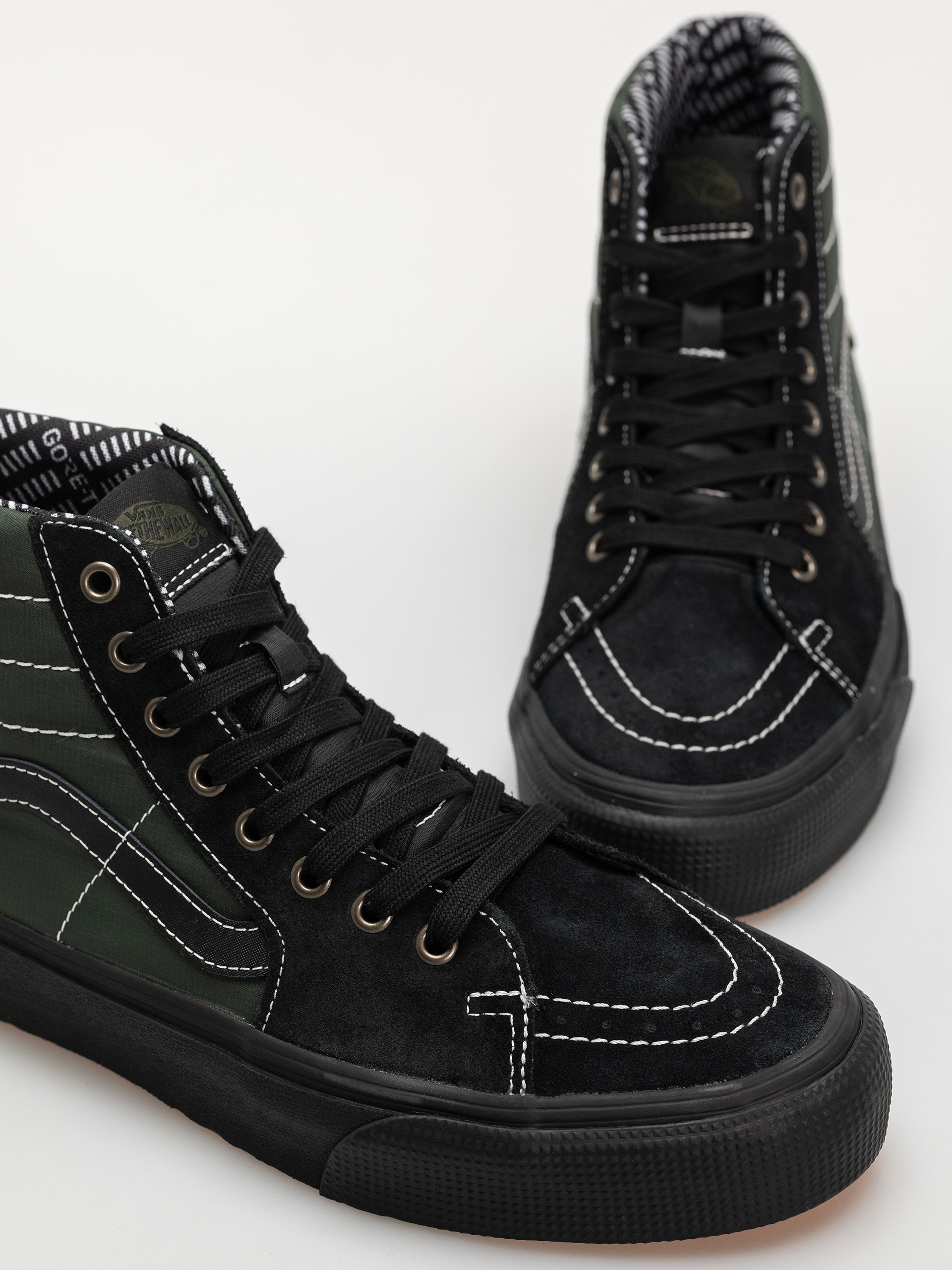 Vans Sk8 Hi Gore Tex Cipők (outdoor black/green)
