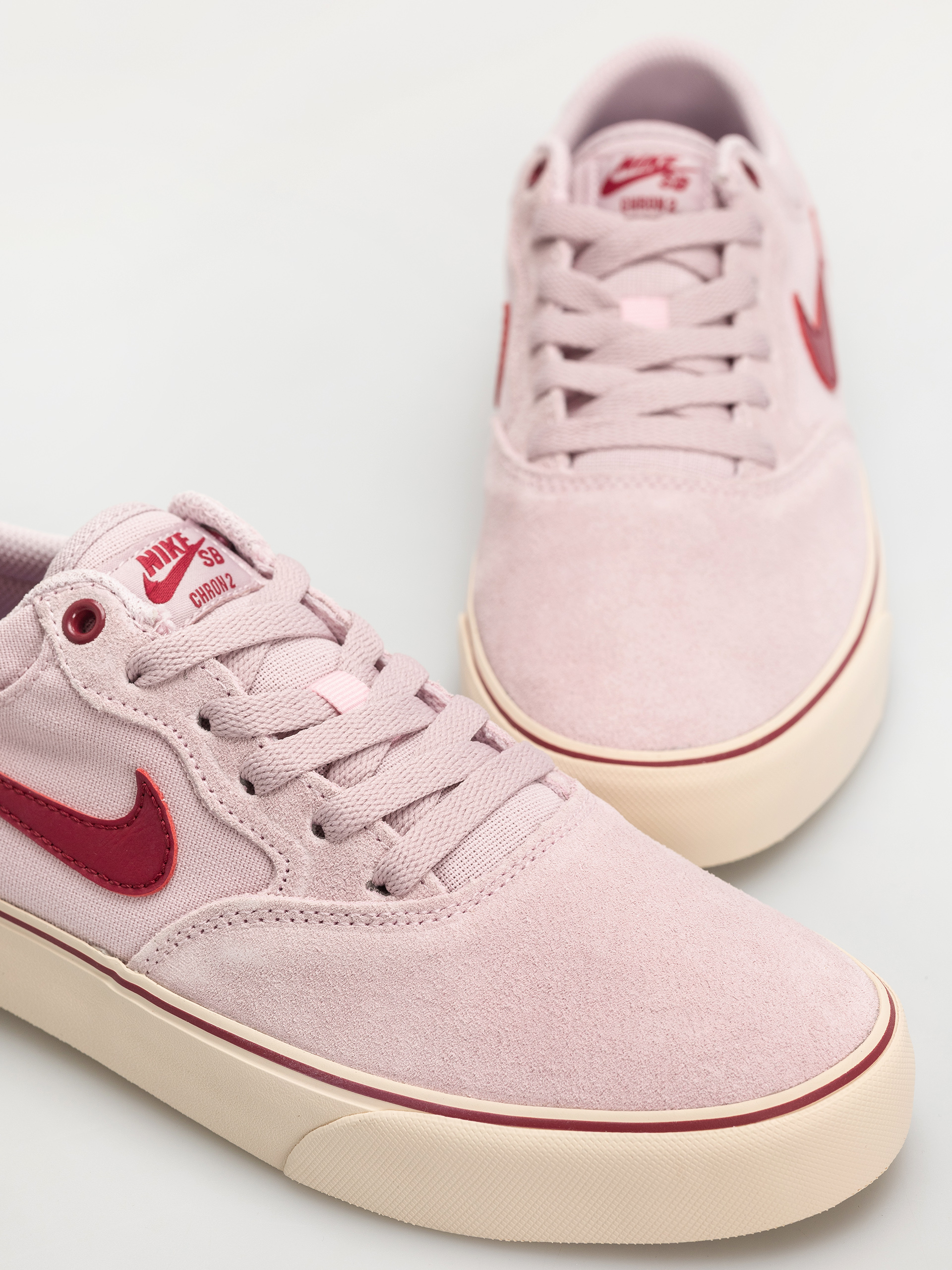 Nike SB Chron 2 Cipők (pink foam/noble red pearl white)