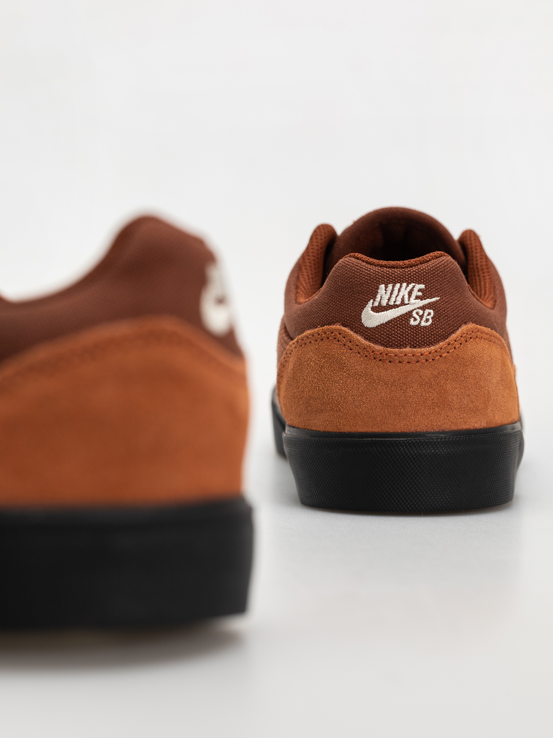 Nike SB Malor Cipők (cinnamon/light bone dark russet black)