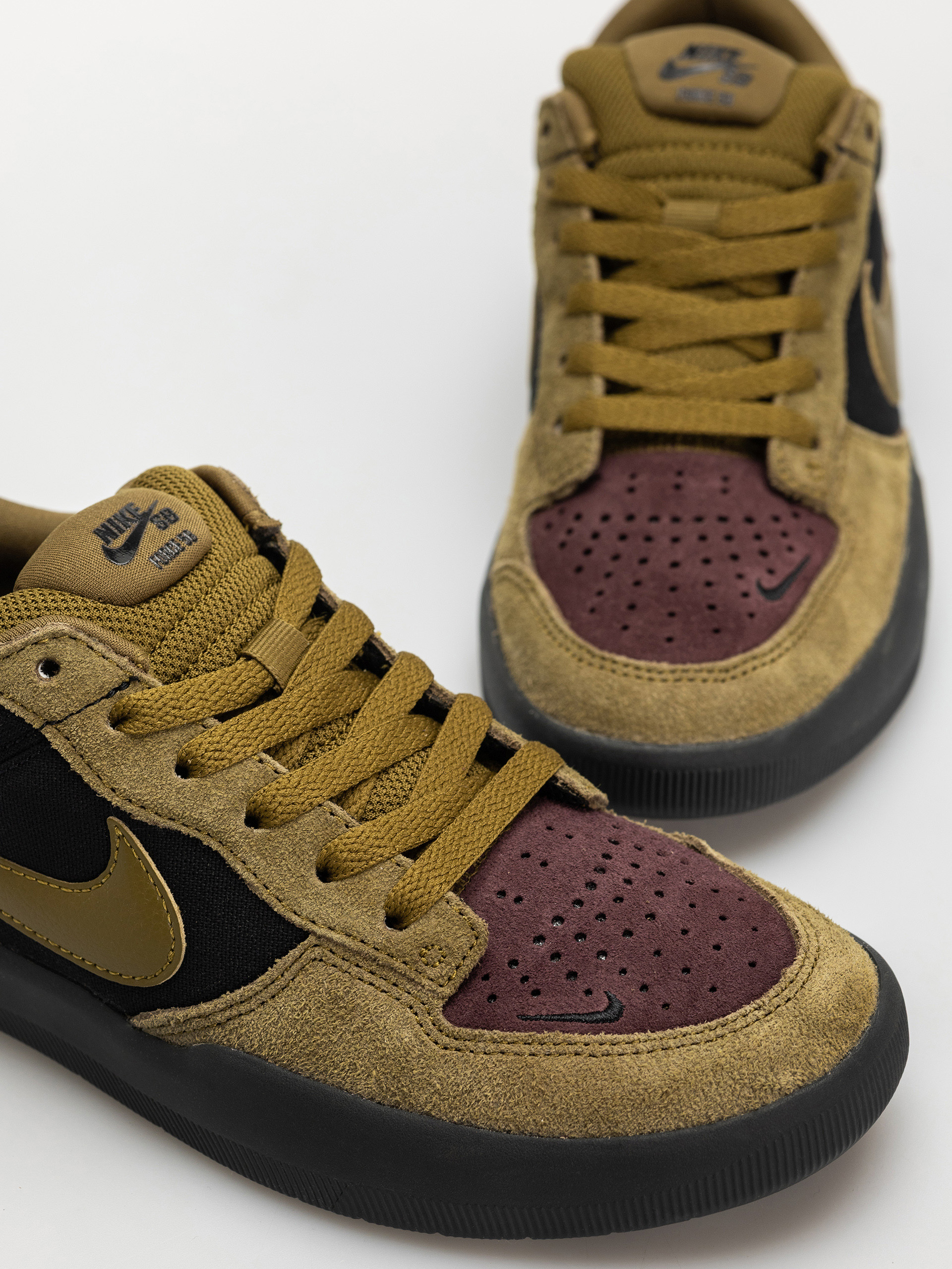 Nike SB Force 58 Cipők (black/olive flak burgundy crush off noir)
