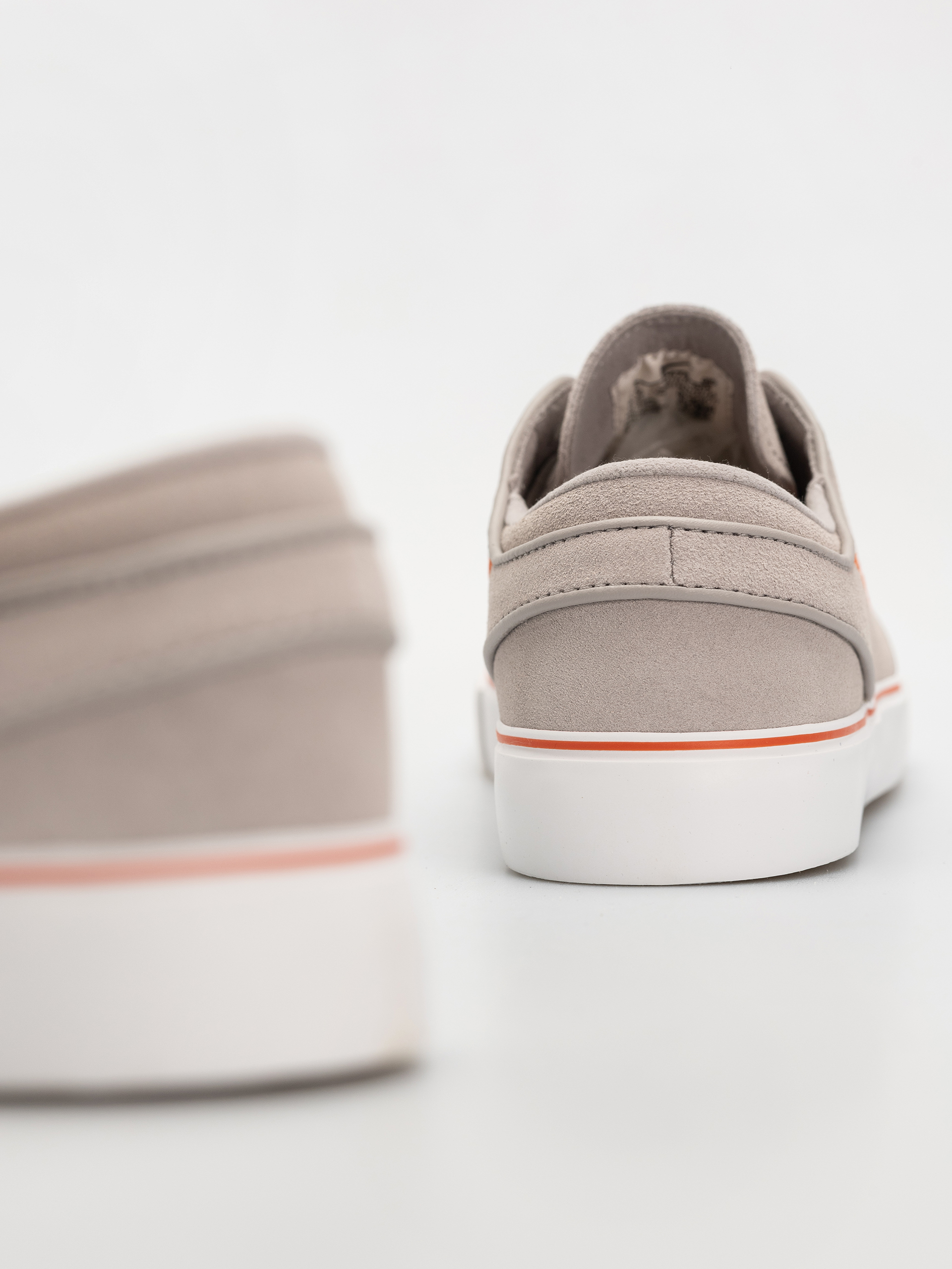 Cipők Nike SB Zoom Janoski OG+ (college grey/cosmic clay summit white)