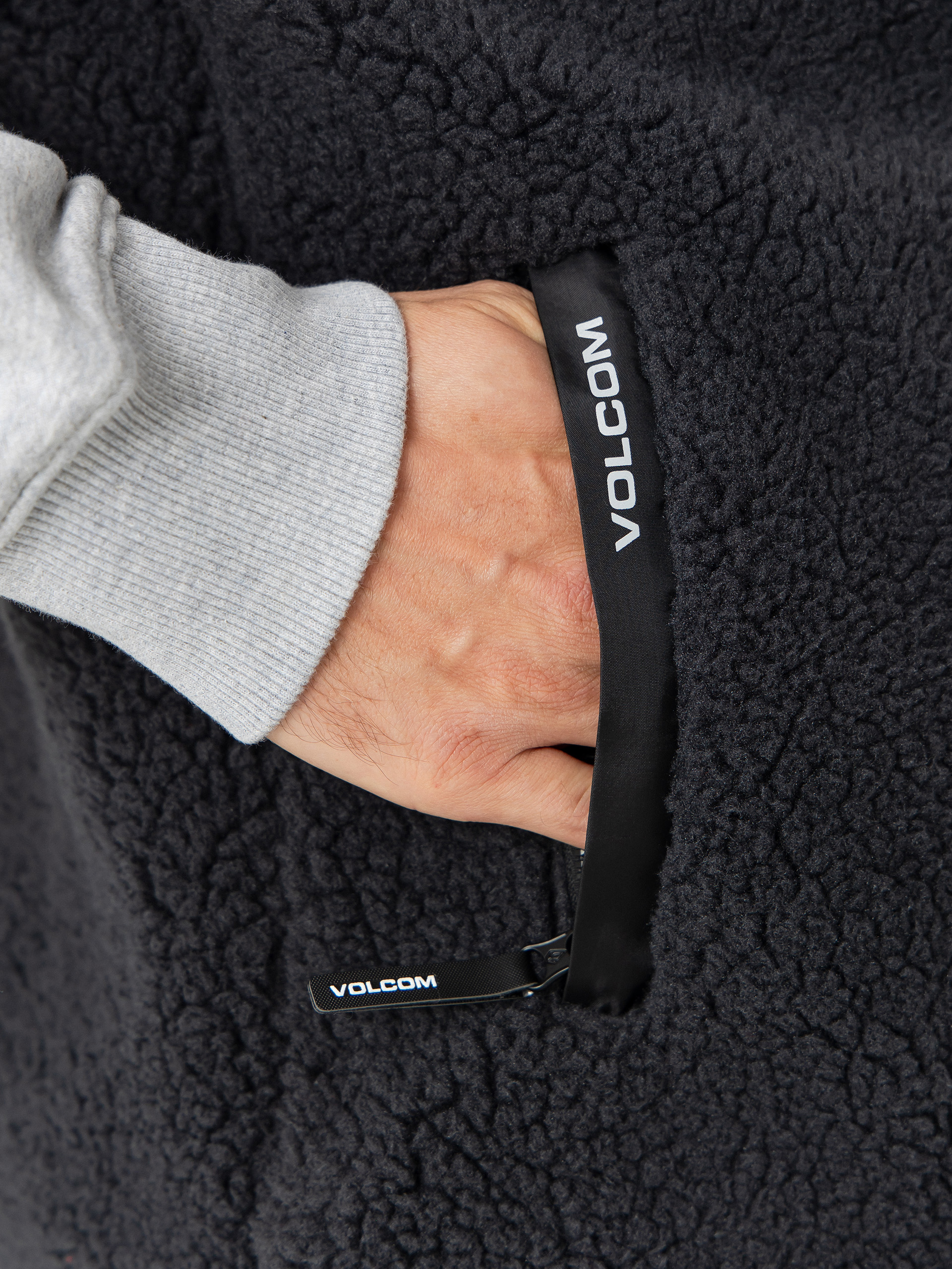 Volcom Arch Stone Mellény (asphalt black)