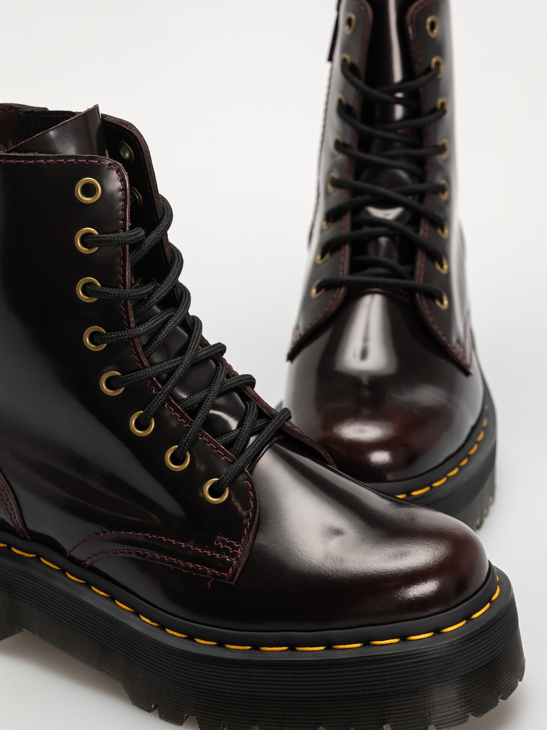Cipők Dr. Martens Jadon (cherry red arcadia)