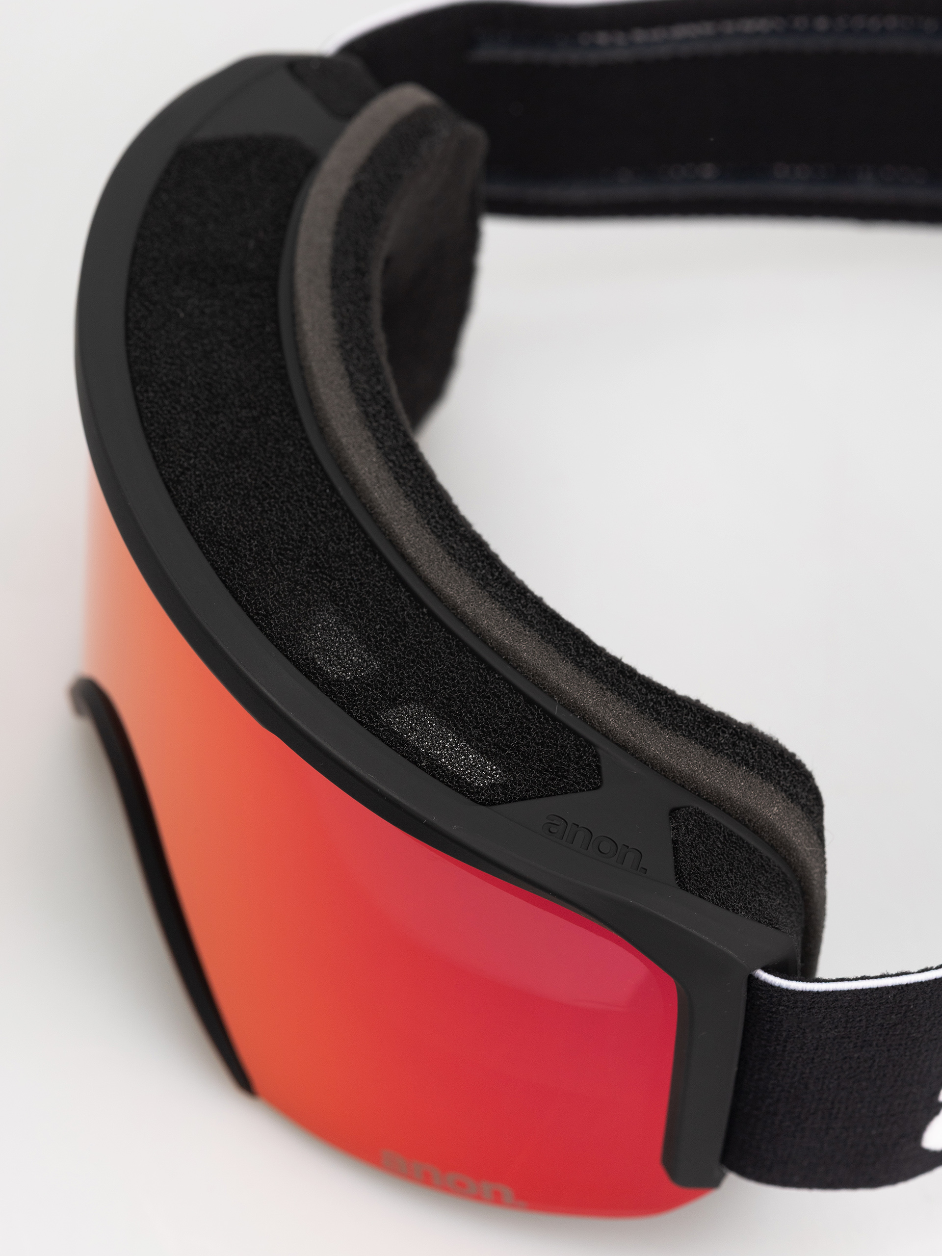 Snowboard szemüveg Anon Nesa (black/perceive sunny red)