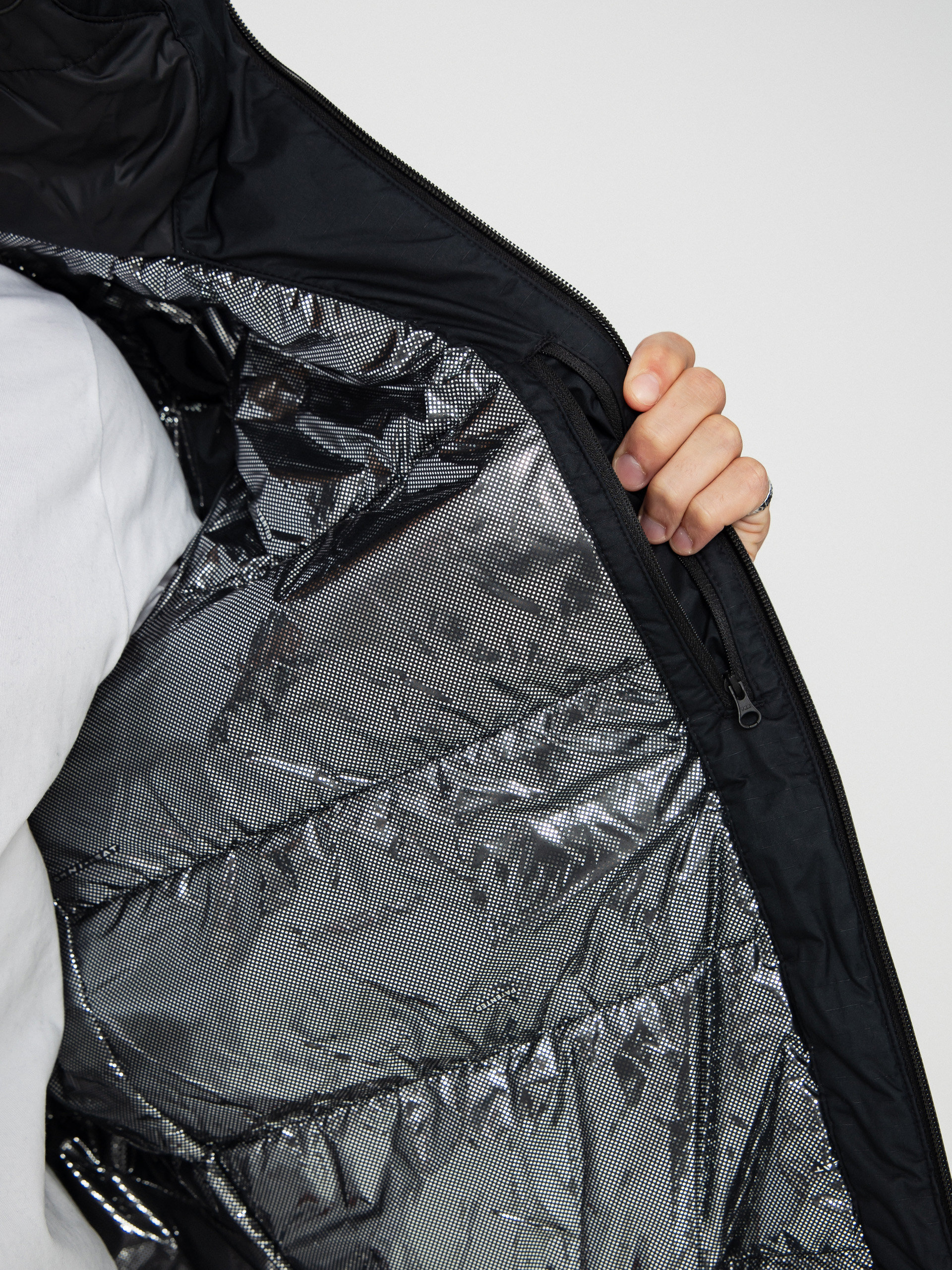 Dzseki Columbia Point Park II Insulated (black)