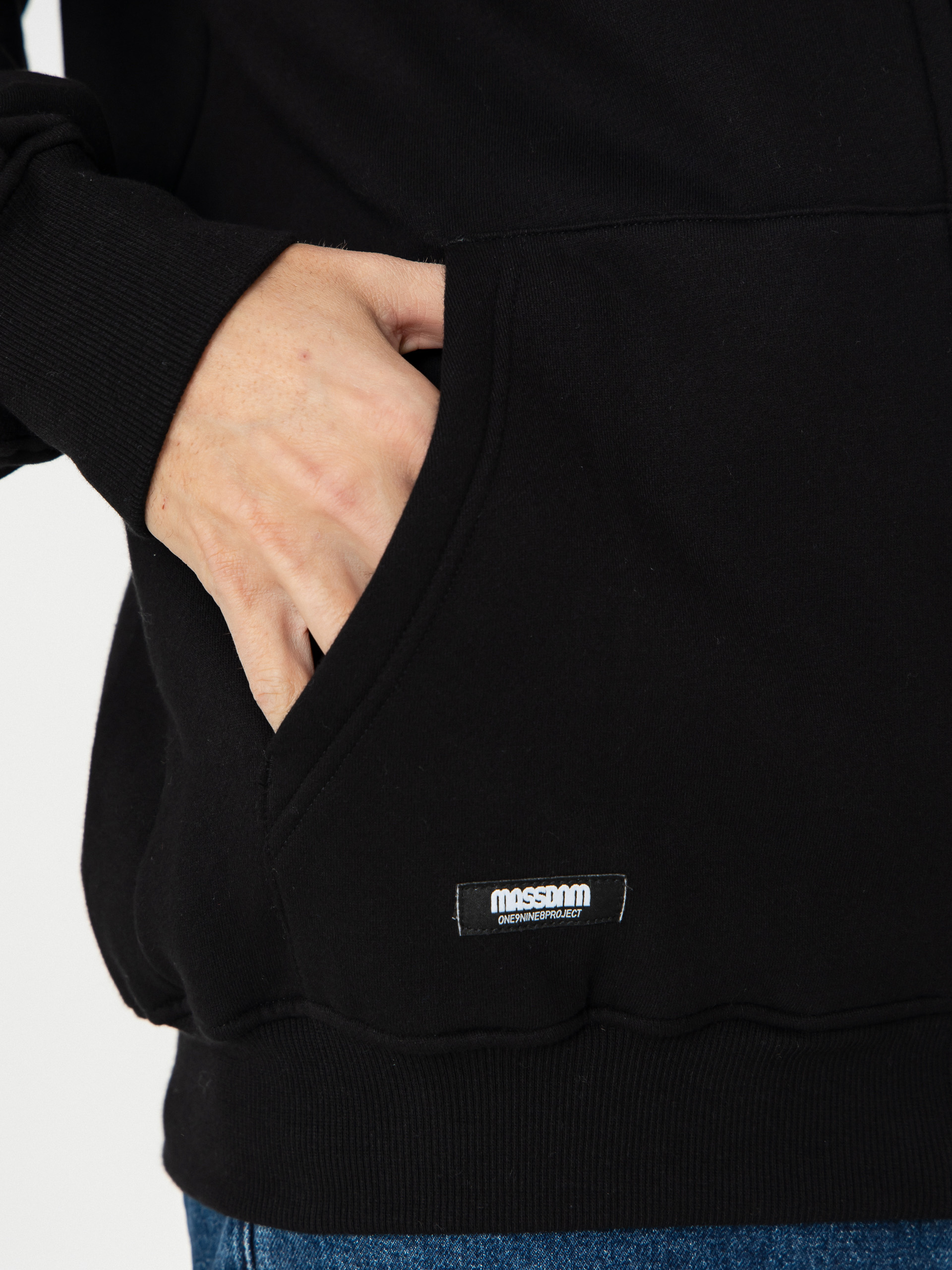 Kapucnis pulóver MassDnm Dragon ZHD (black)