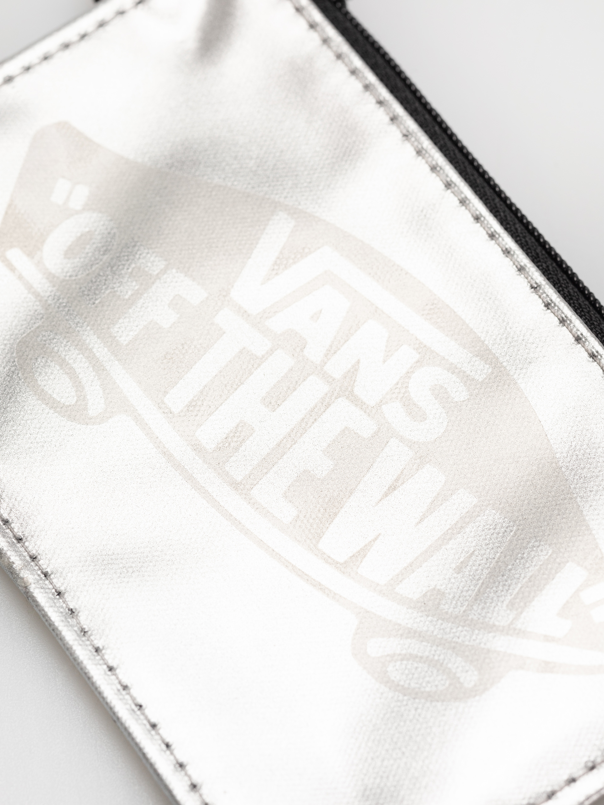 Vans Off The Wall Zip Pénztárca (silver)