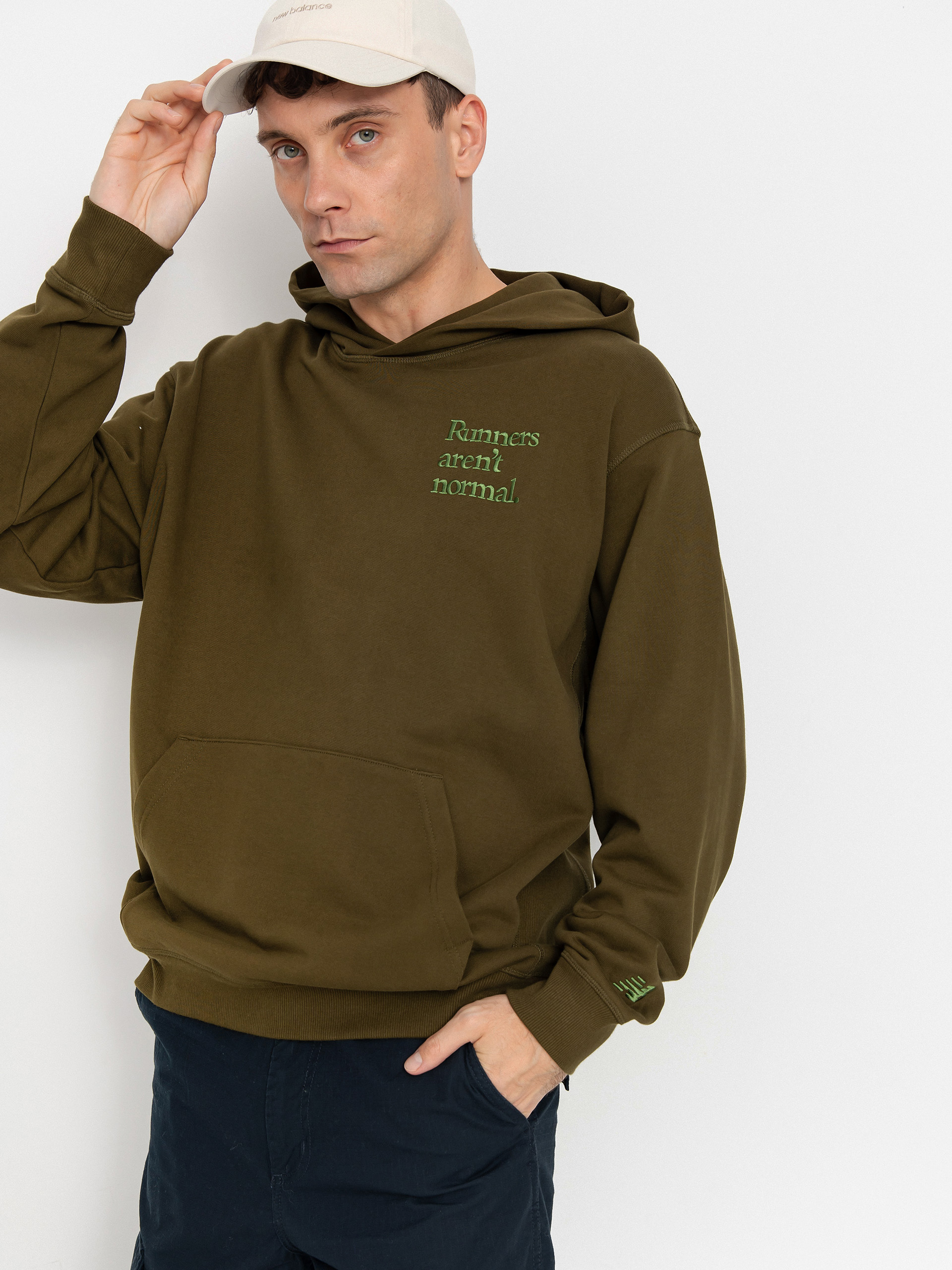 New Balance Athletics Runners Arent Normal HD Kapucnis pulóver