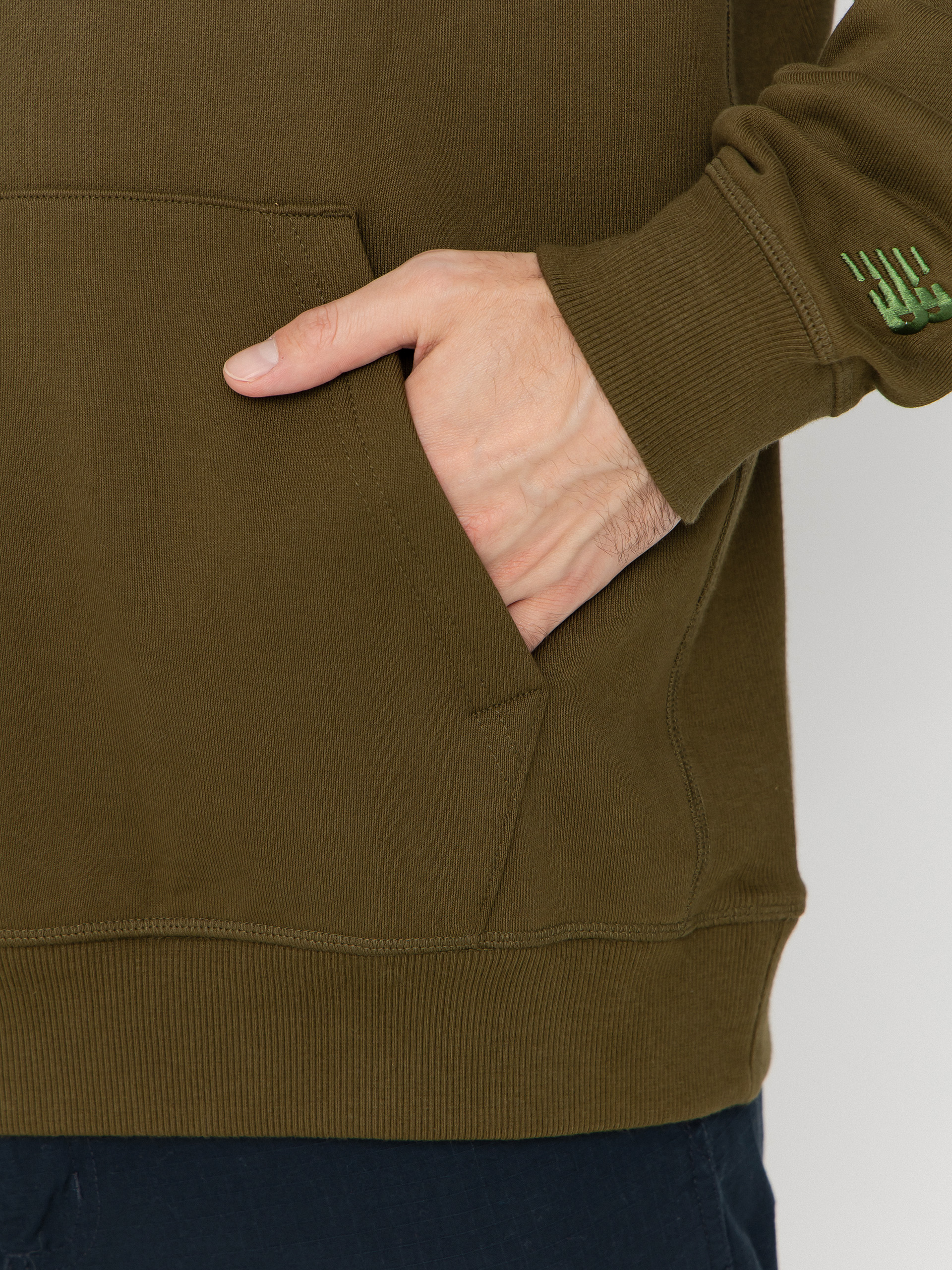 New Balance Athletics Runners Arent Normal HD Kapucnis pulóver (brown)