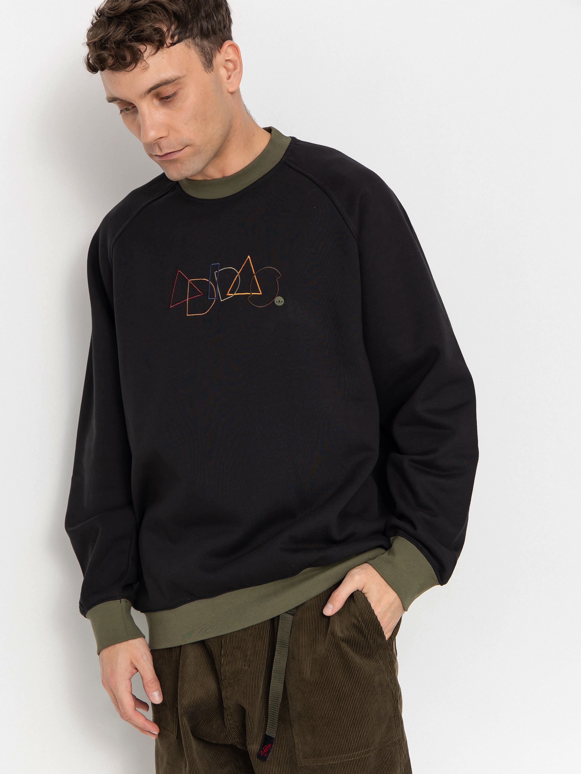 adidas Skate Geo Crew Pulóver