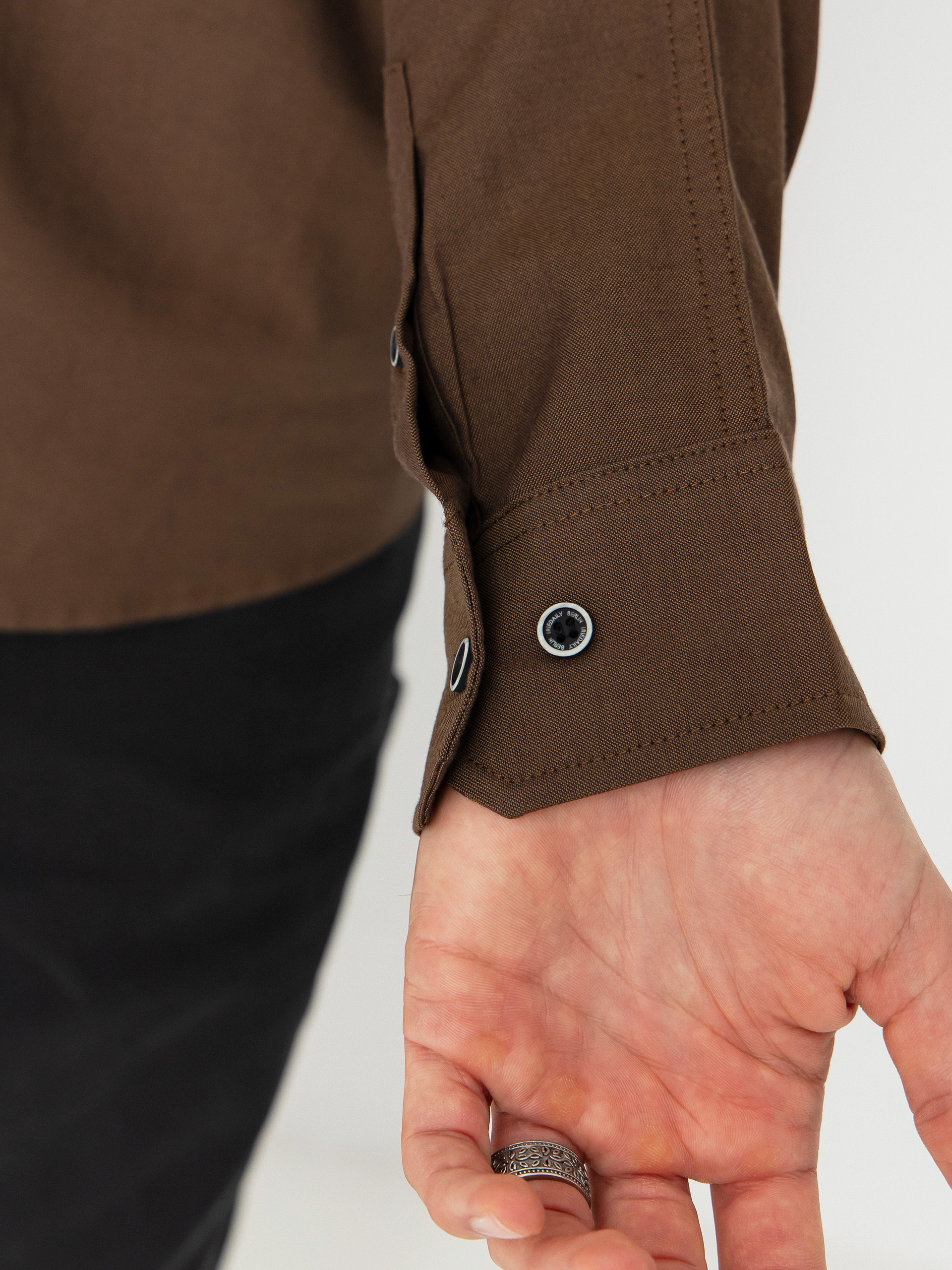 Iriedaily Samuel Ing (dark coffee)