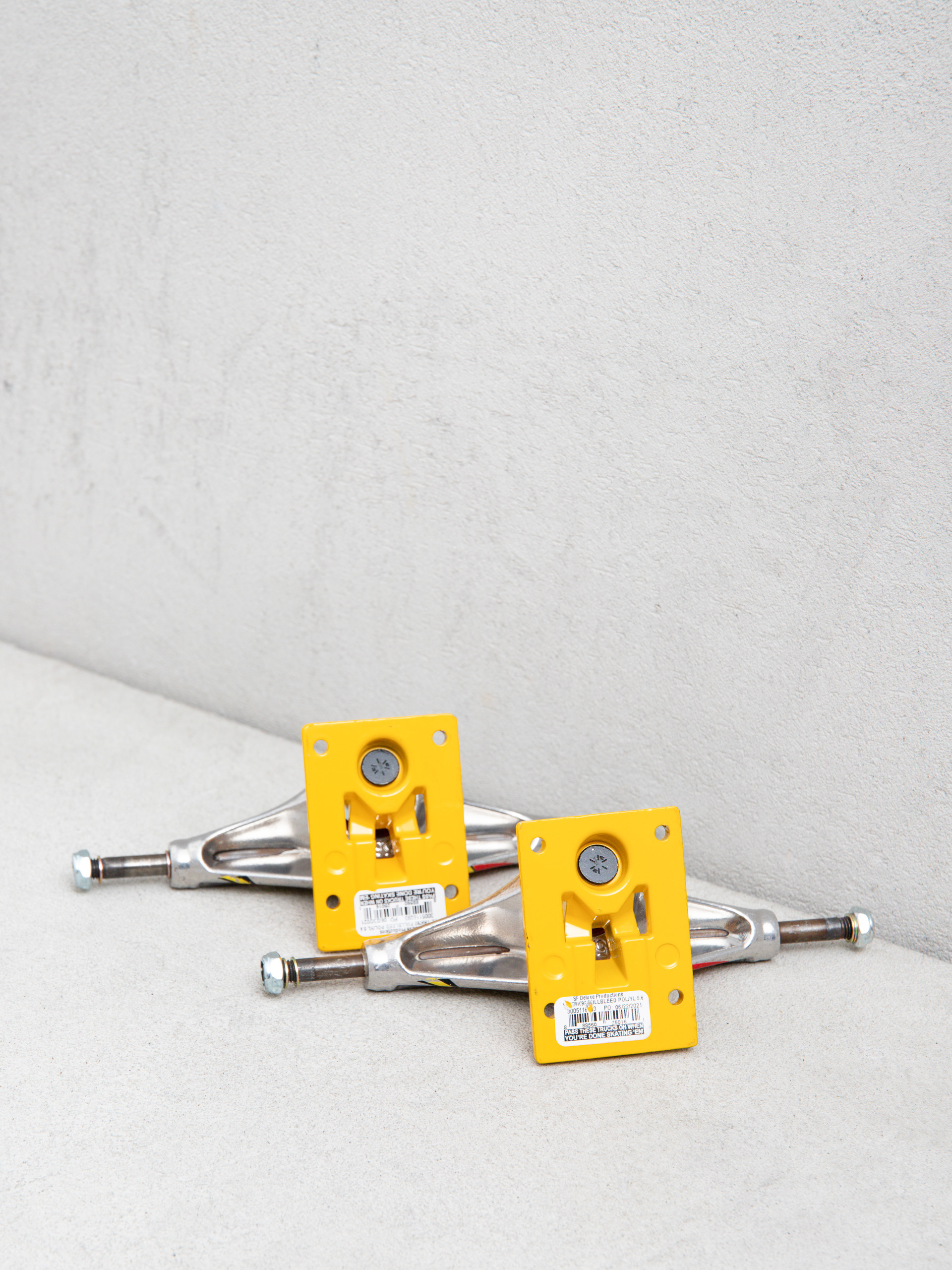 Venture Full Bleed Gördeszka felfüggesztés (polished/yellow)