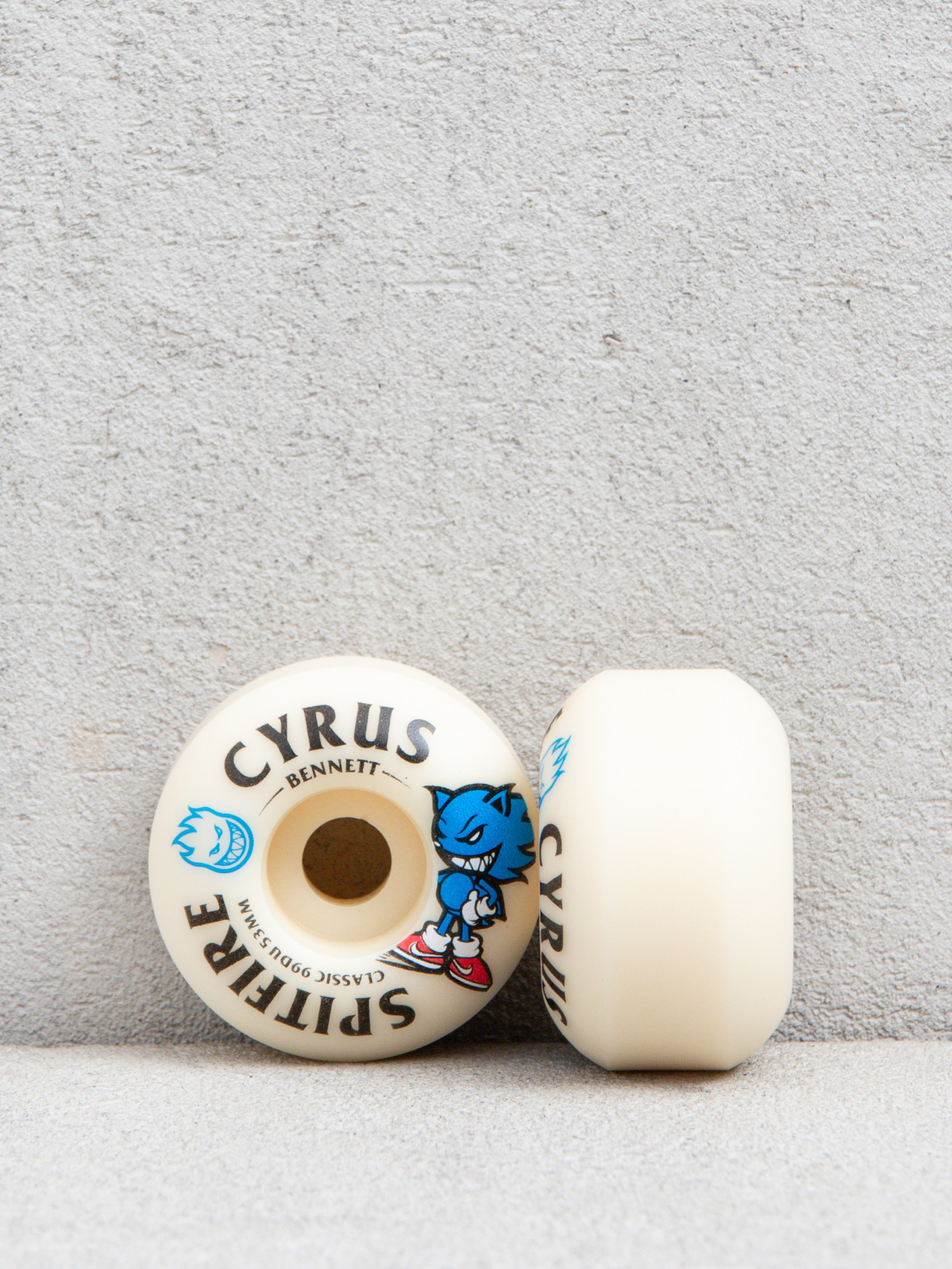 Spitfire F4 99D Cyrus Bennett Burn Squad Classic Gördeszka kerék