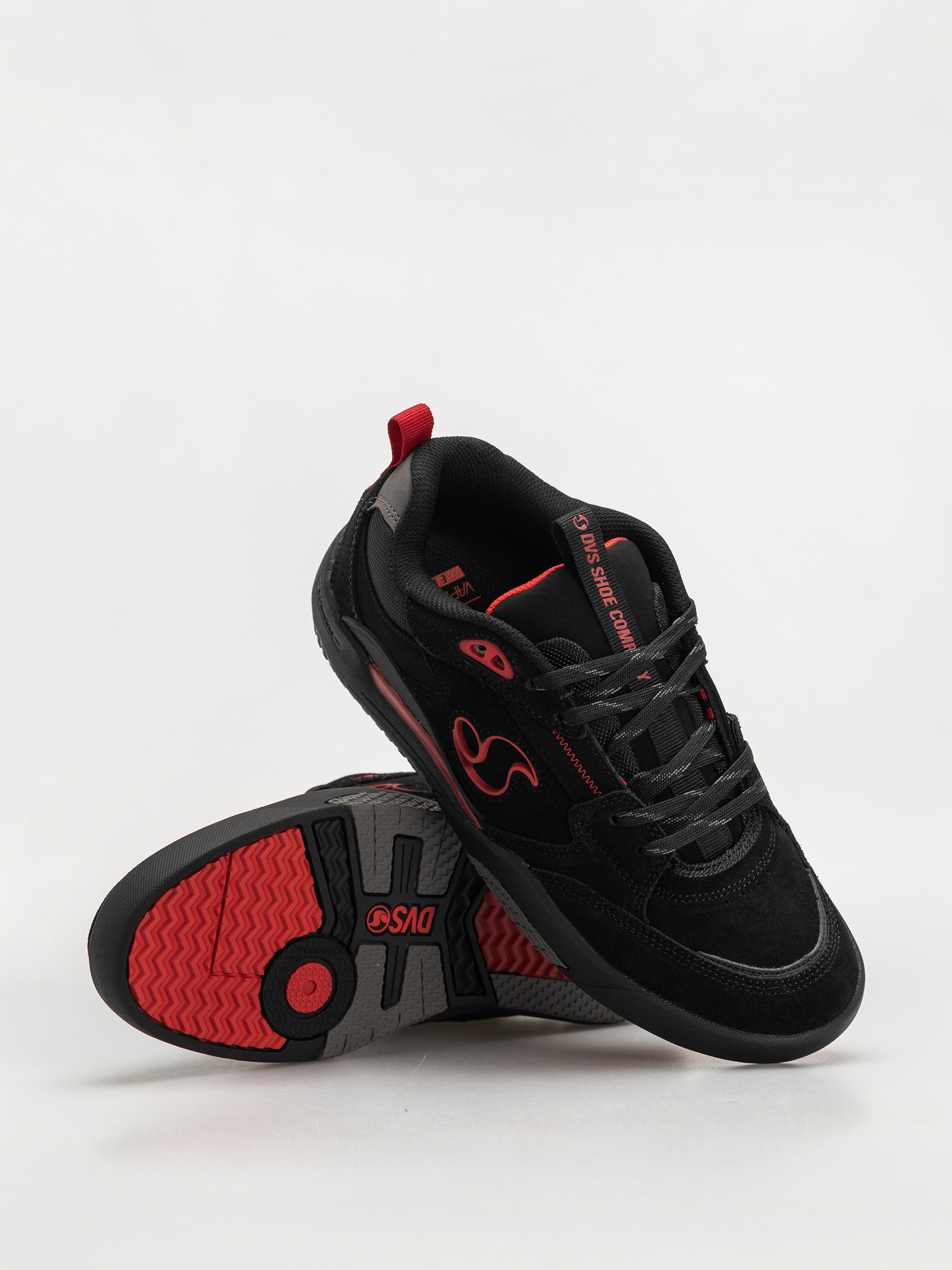 DVS Slot Cipők (blk/blk/red)