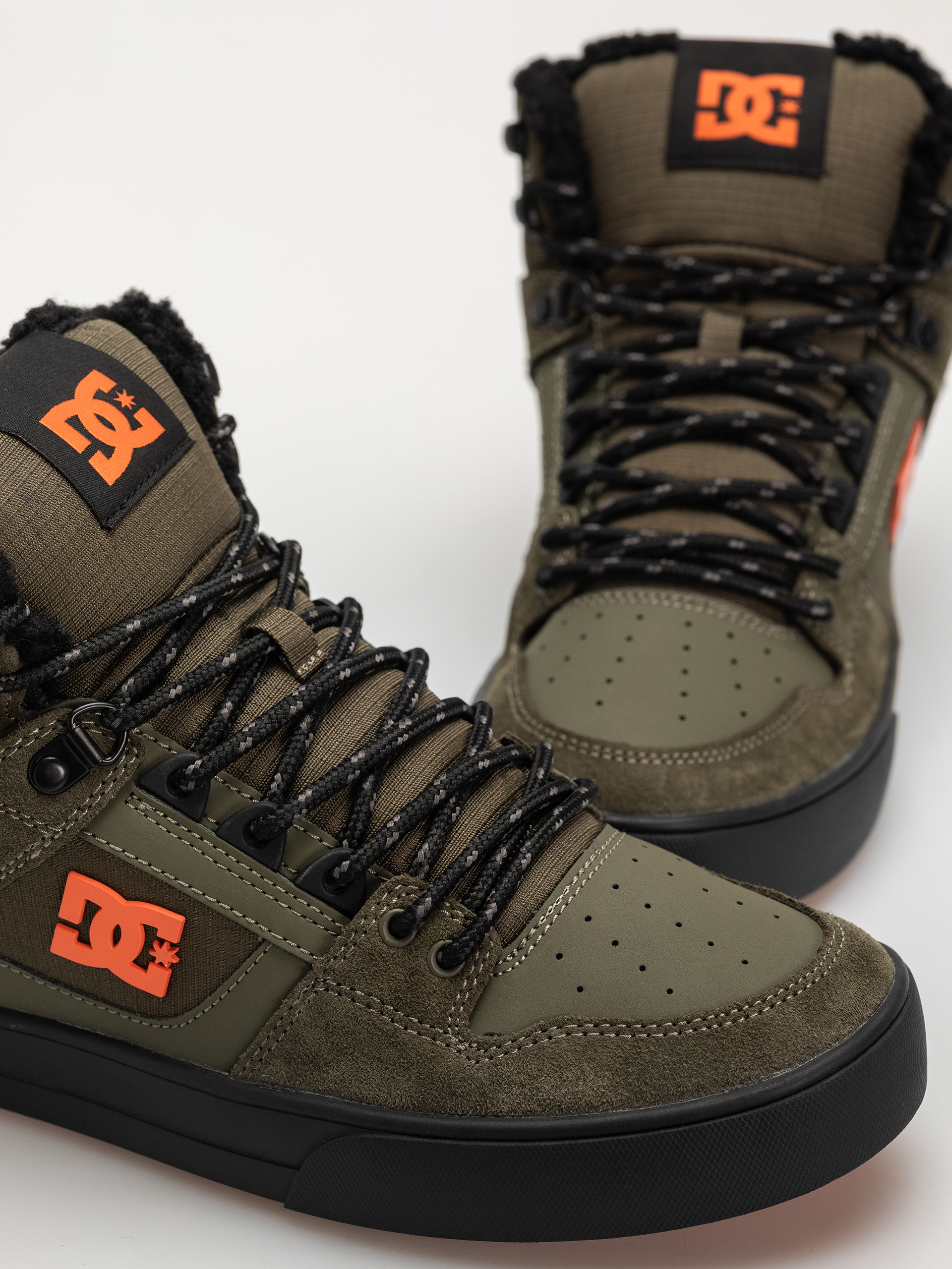 DC Pure High Top Wc Wnt Cipők (olive/black)