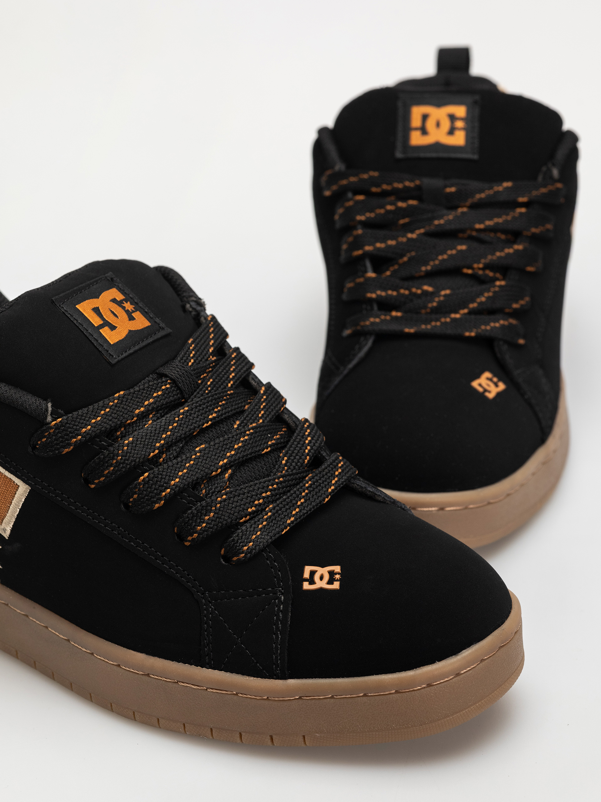 DC Court Graffik Cipők (black/brown/gum)
