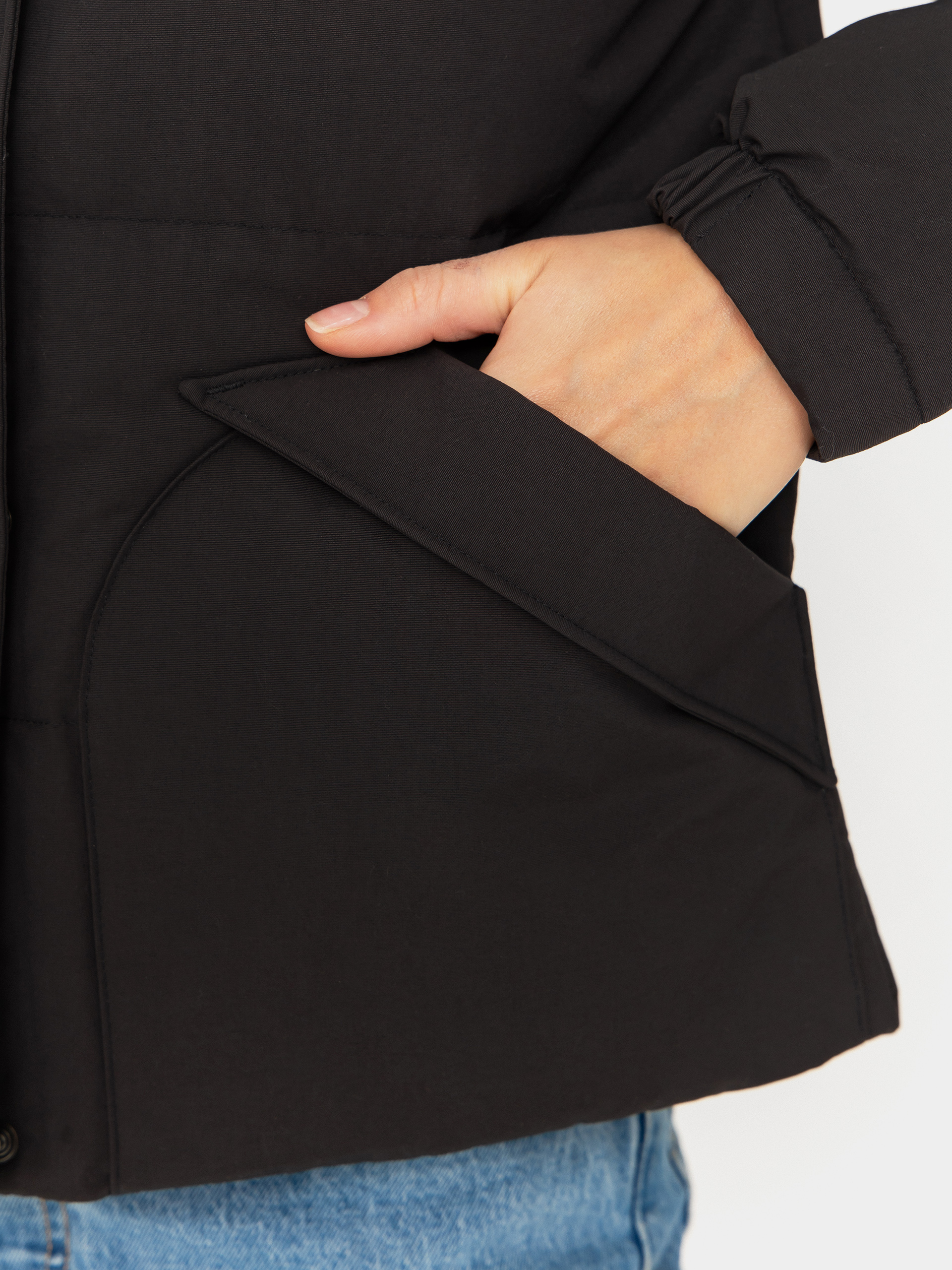 Patagonia Downdrift Wmn Dzseki (black)