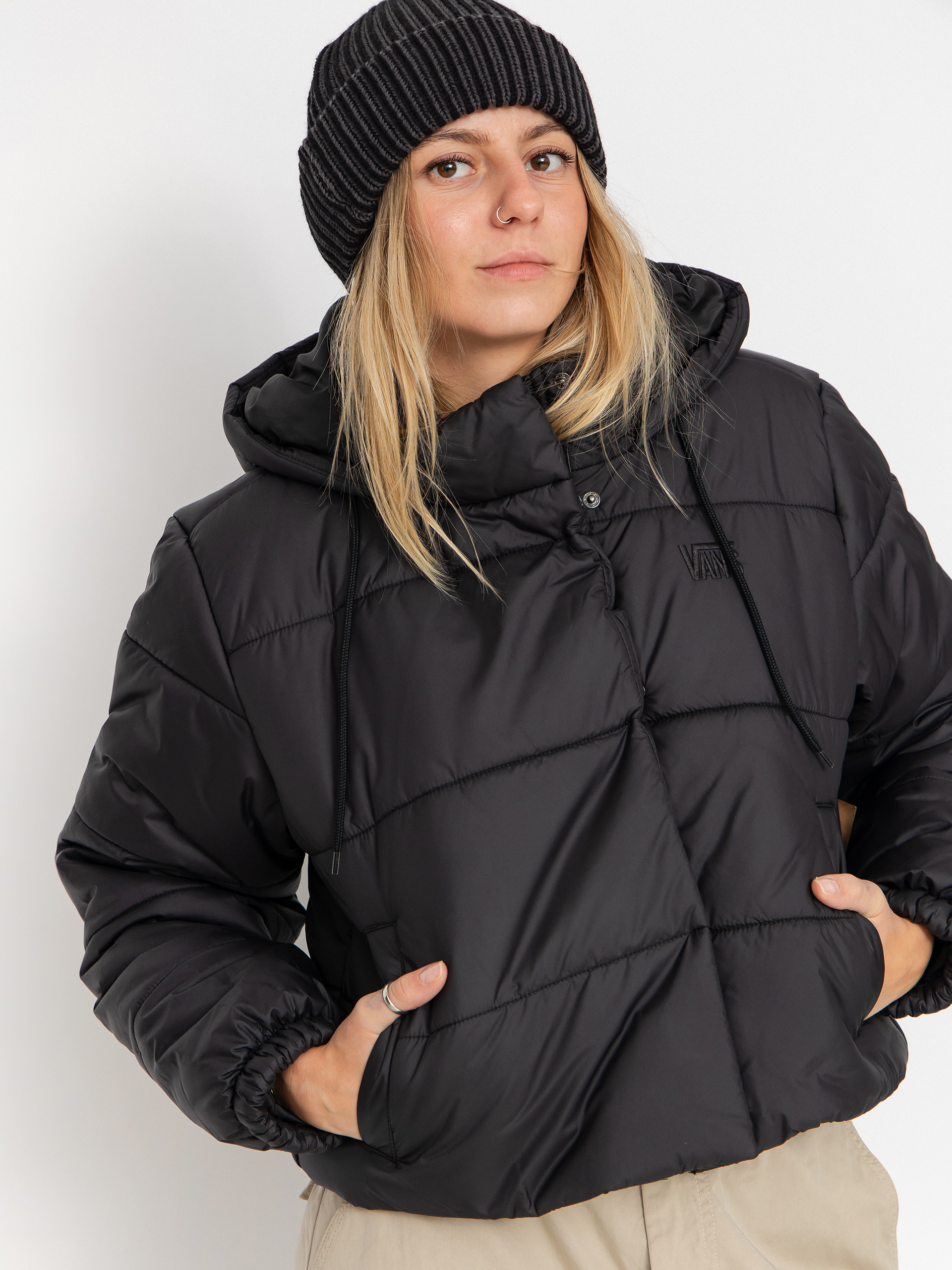 Vans Hillgate Cropped Puffer Dzseki Wmn (black)