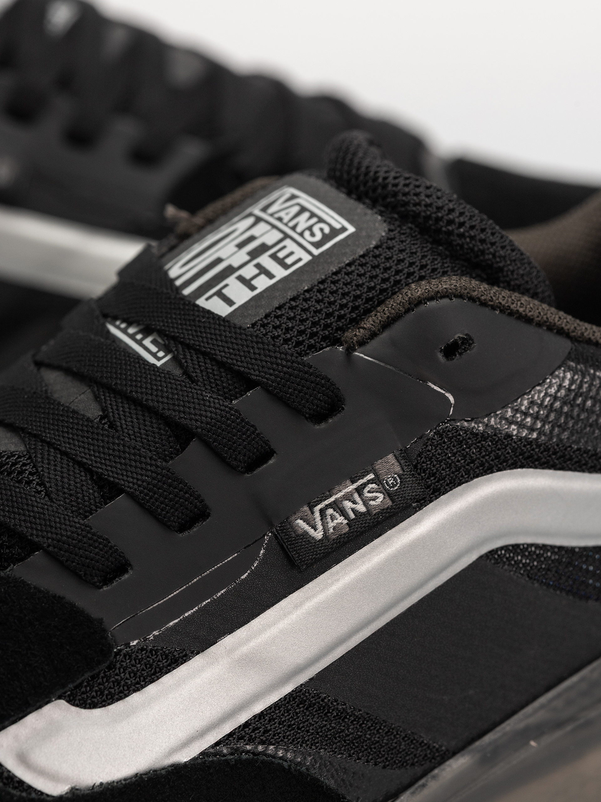 Vans Skate Ave 2.0 Cipők (black/metallic)