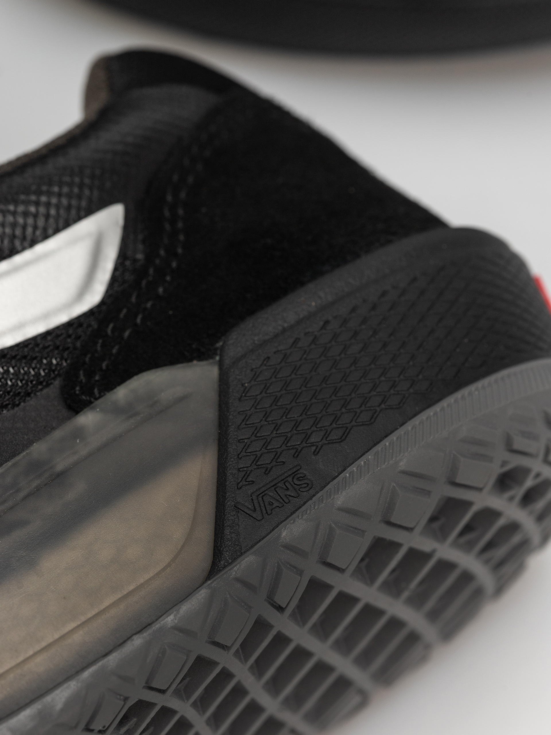 Vans Skate Ave 2.0 Cipők (black/metallic)