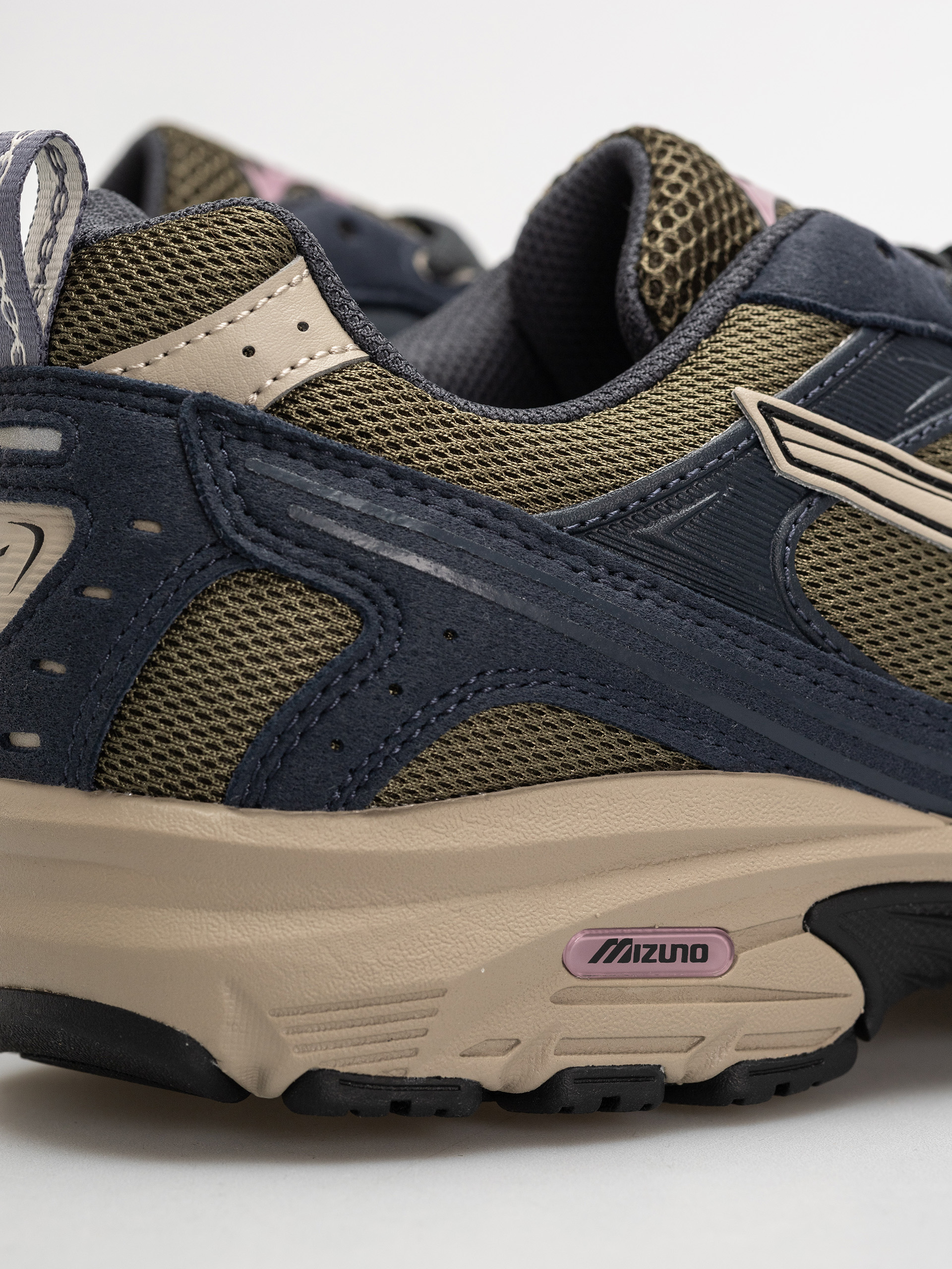 Mizuno MXR Cipők (grape leaf/vintage khaki/salute)