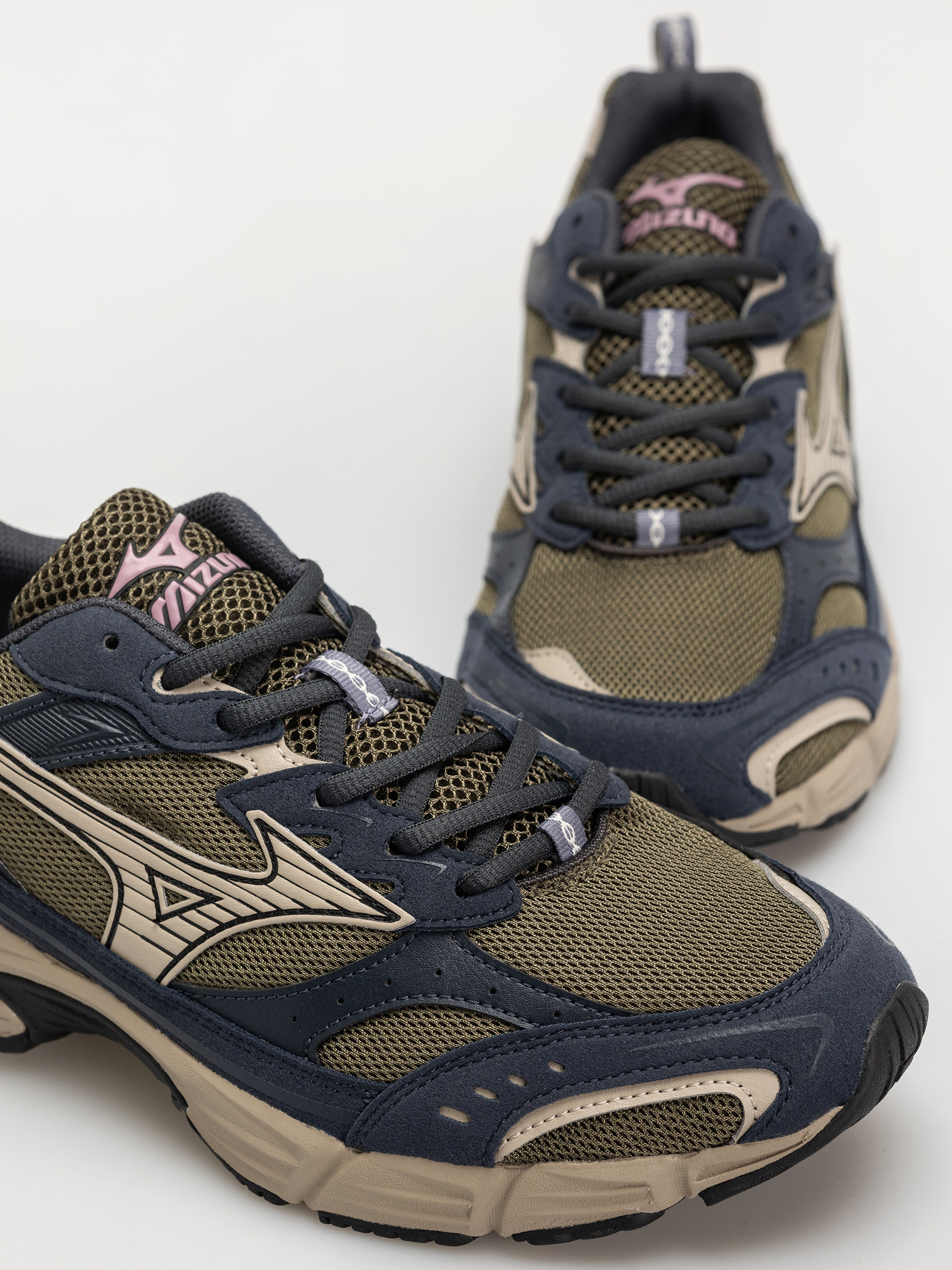 Mizuno MXR Cipők (grape leaf/vintage khaki/salute)