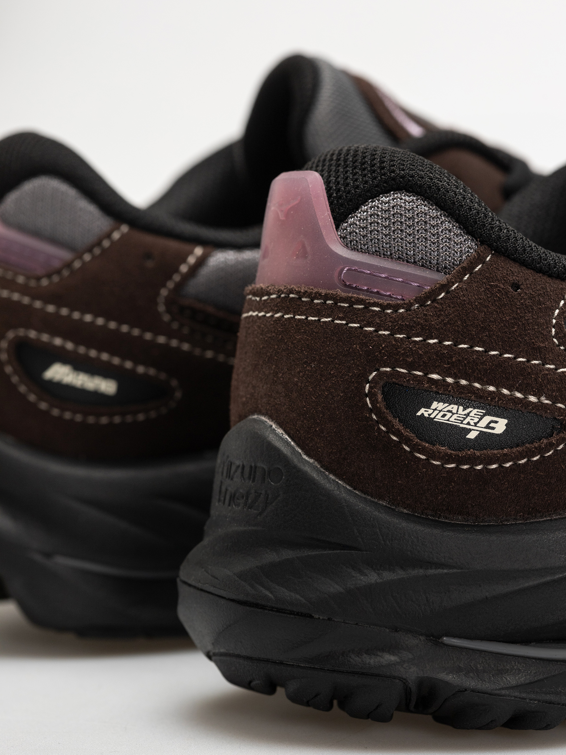 Cipők Mizuno Wave Rider (quiet shade/black/mole)