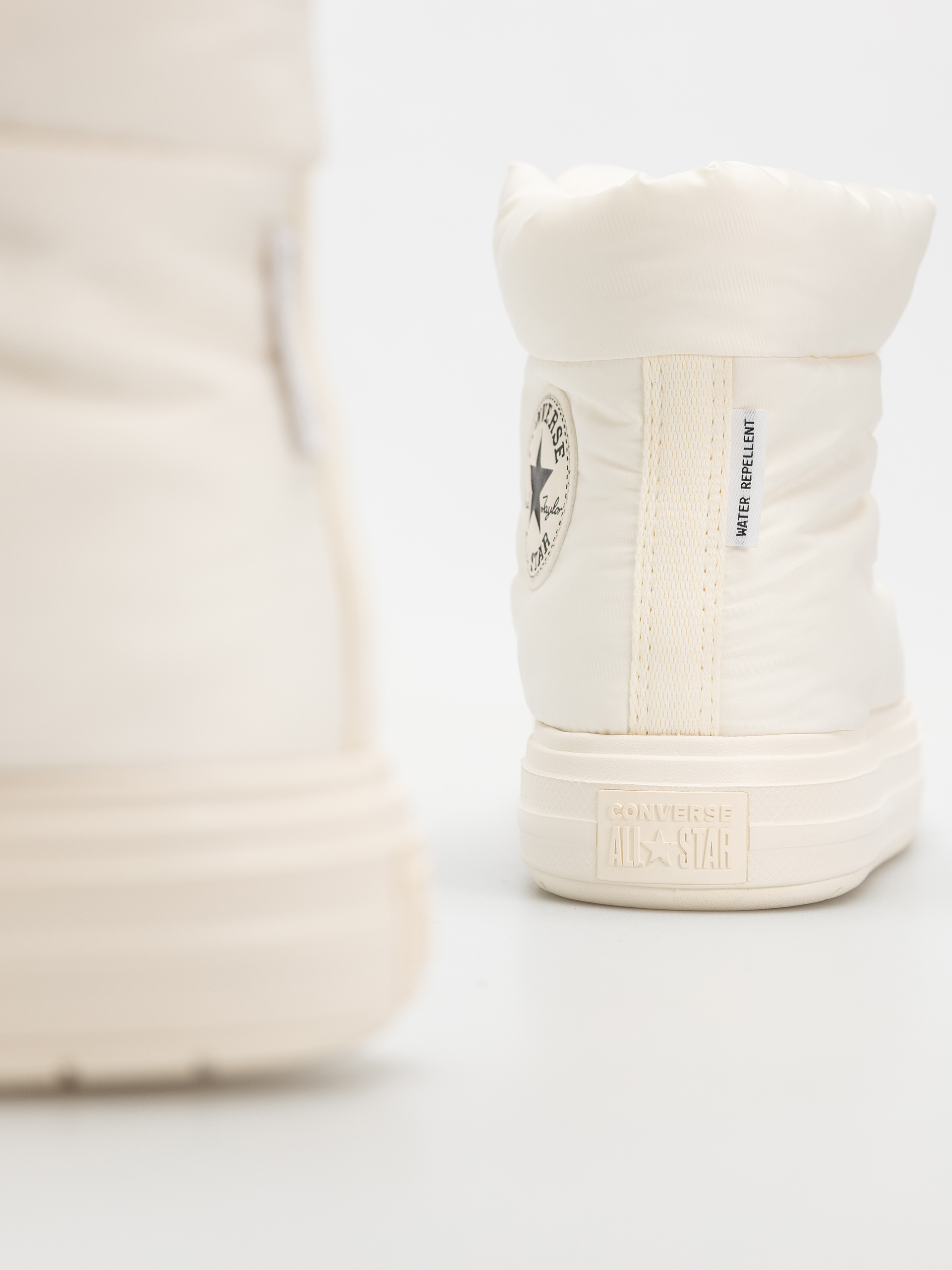 Converse Chuck Taylor All Star Elements Boot Mid Cipők (egret/egret/black)