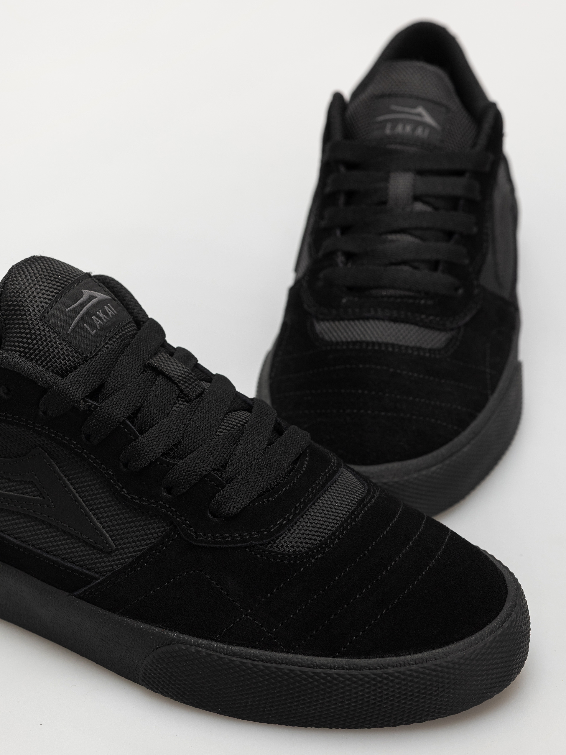 Lakai Cambridge Cipők (black/black suede)