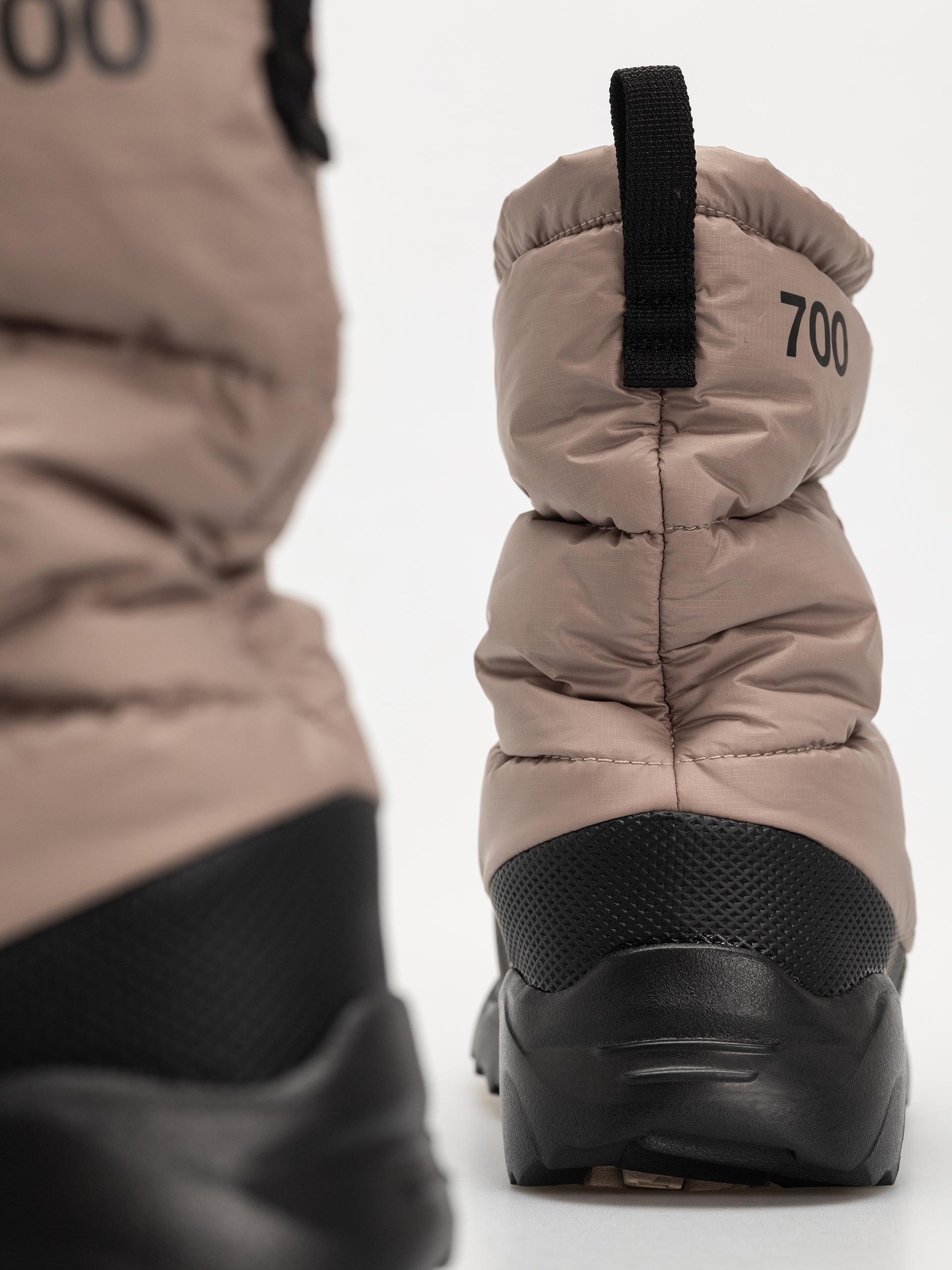 The North Face Nuptse Traction Bootie Cipők (mushroom grey/tnf black)