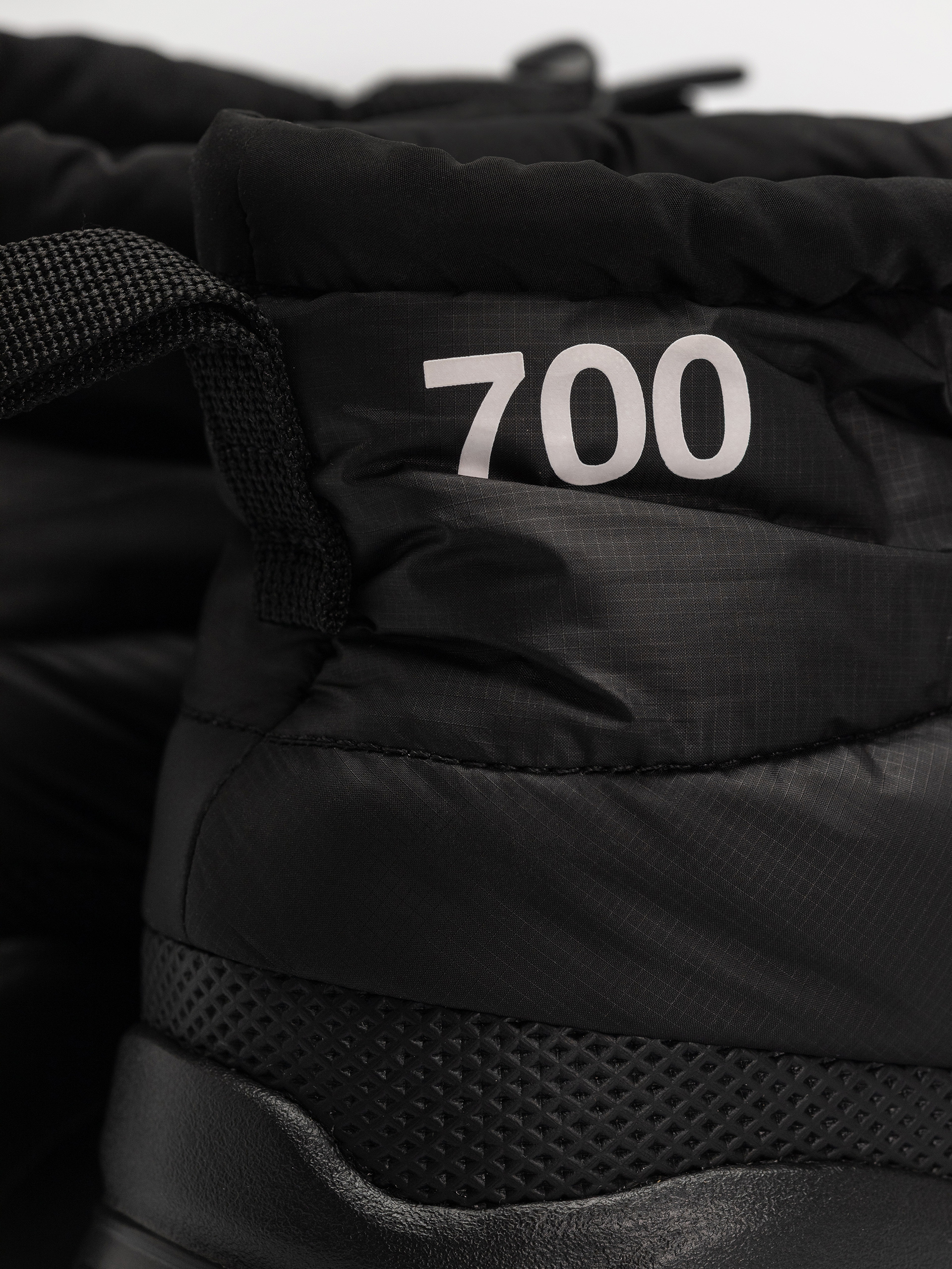 The North Face Nuptse Traction Chukka Cipők (tnf black/tnf black)