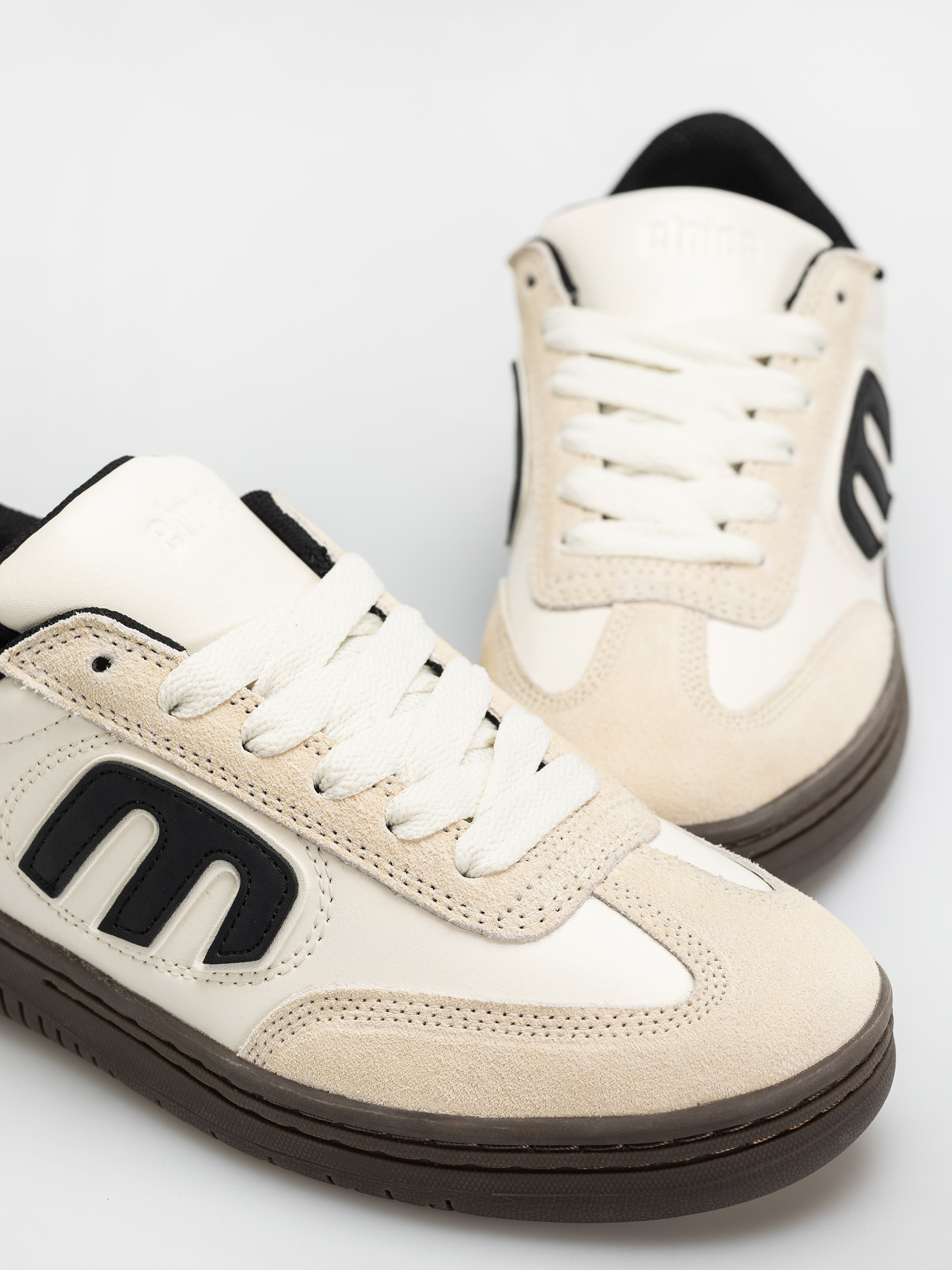 Cipők Etnies Locut (white/black/gum)
