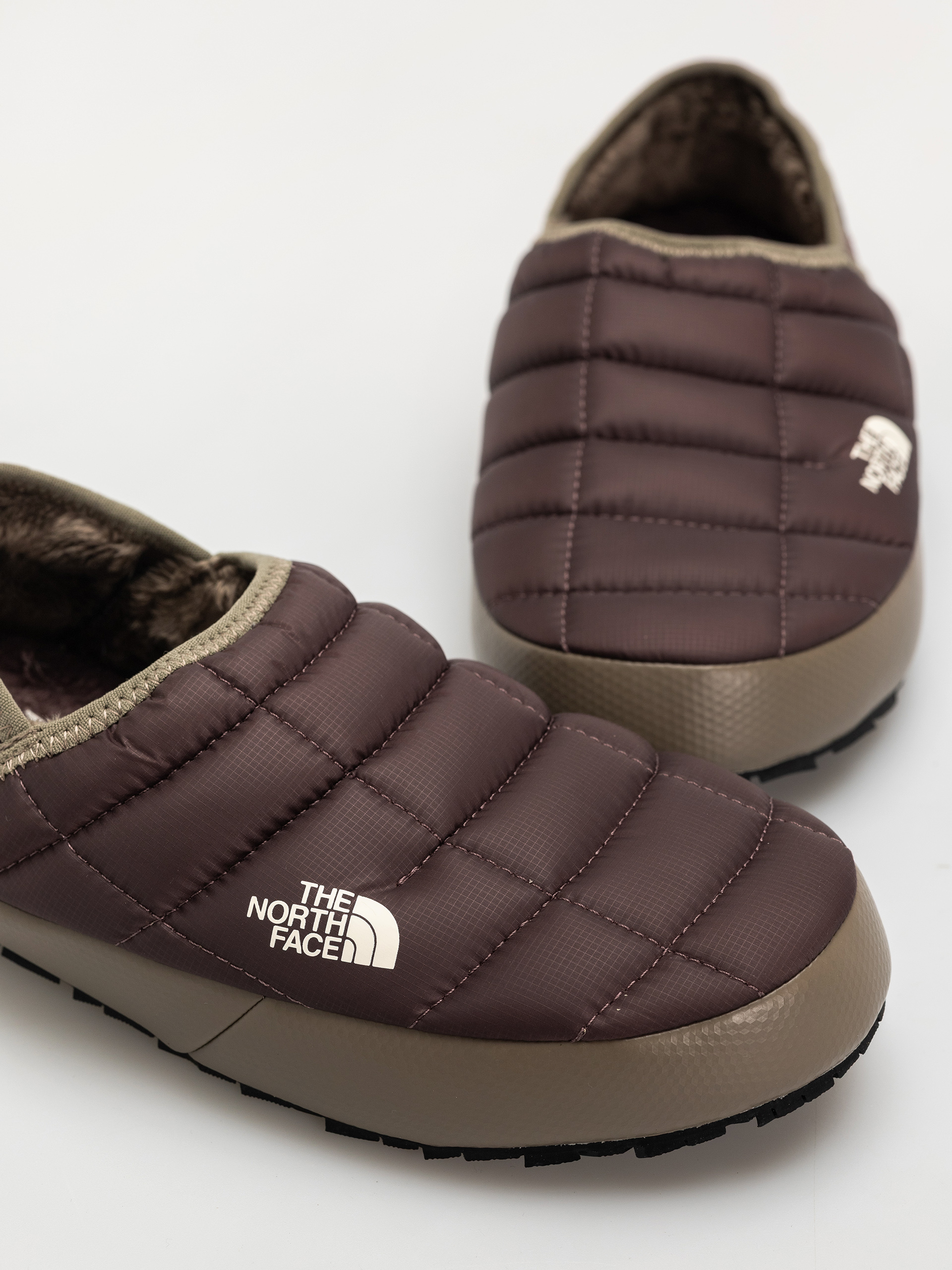 Cipők The North Face Thermoball Traction Mule V Wmn (tawny quartz/mocha brow)